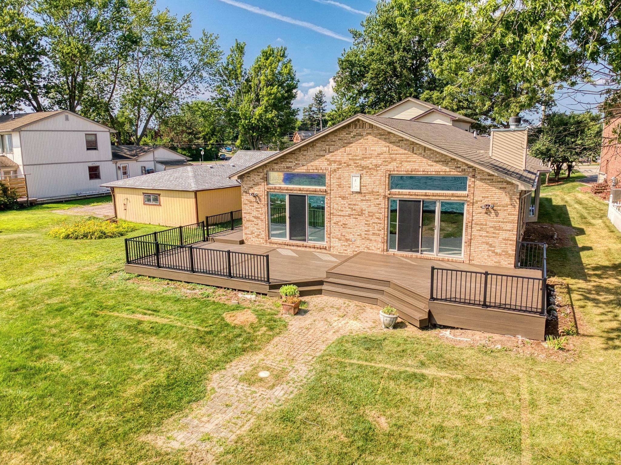 38340 Lakeshore Drive