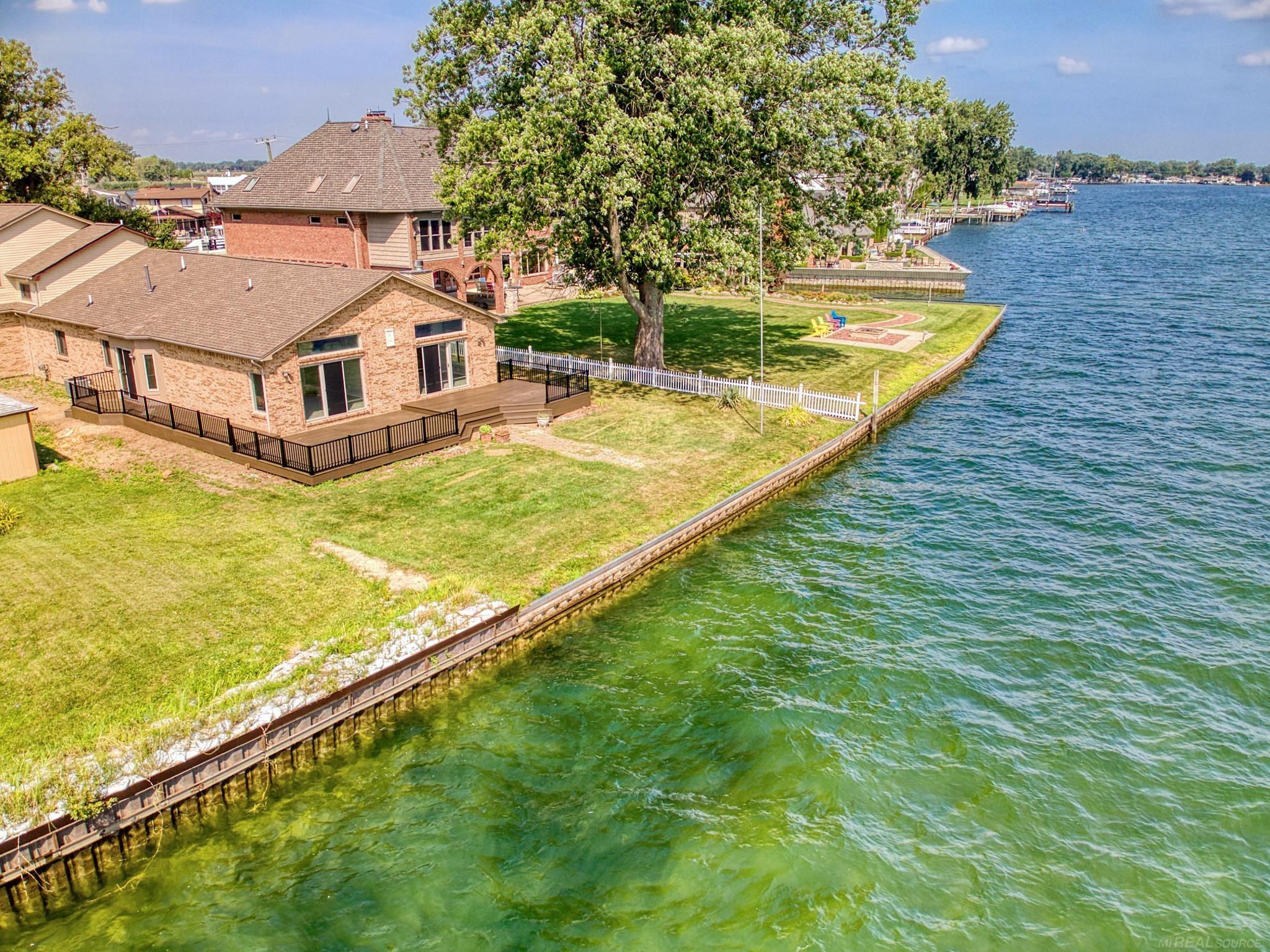 38340 Lakeshore Drive