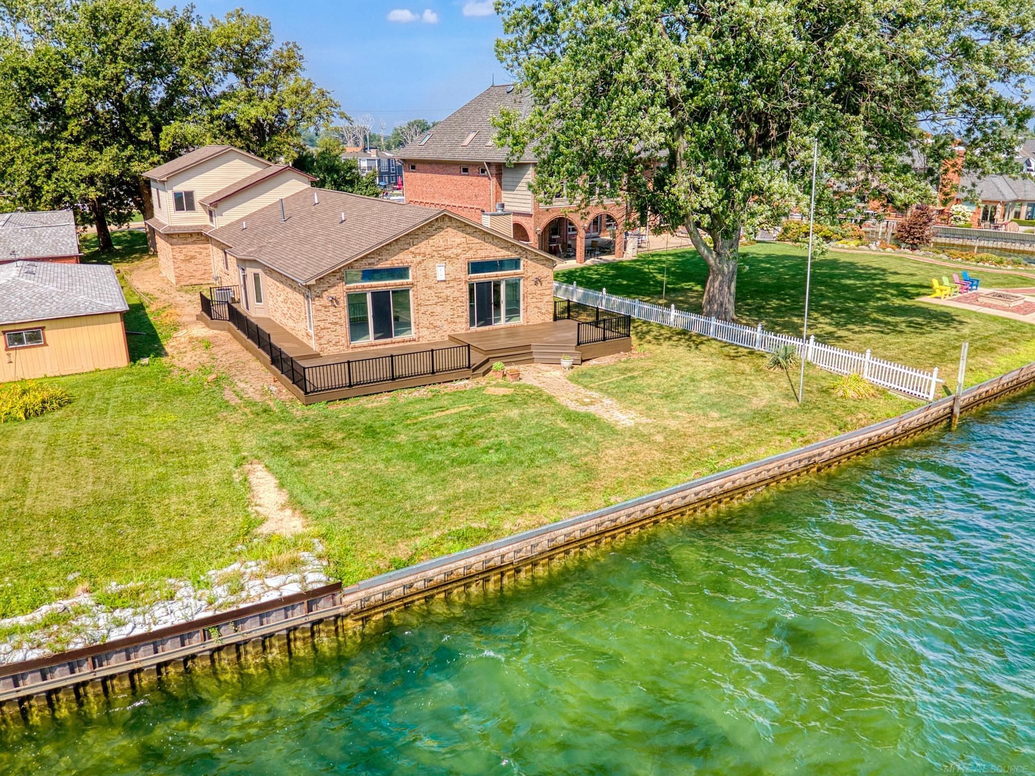38340 Lakeshore Drive