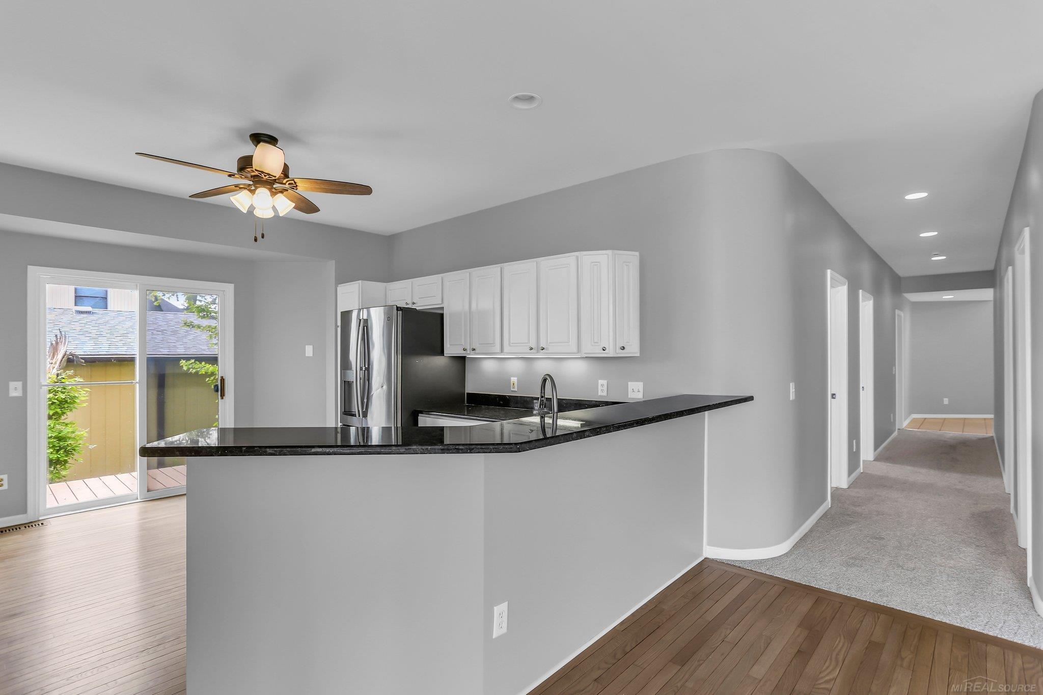 38340 Lakeshore Drive