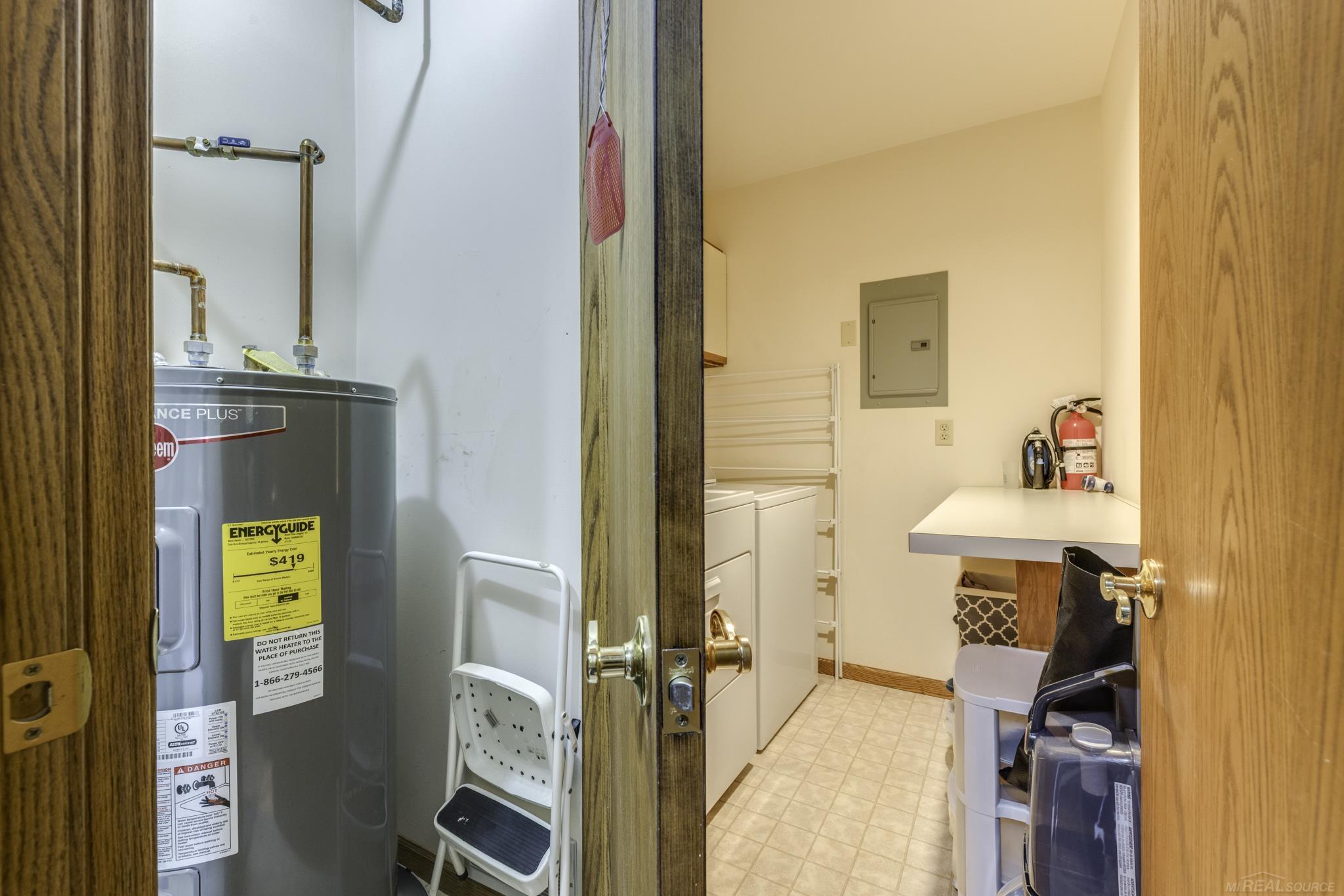 7346 Huron Avenue # B Unit: 302 - Building B