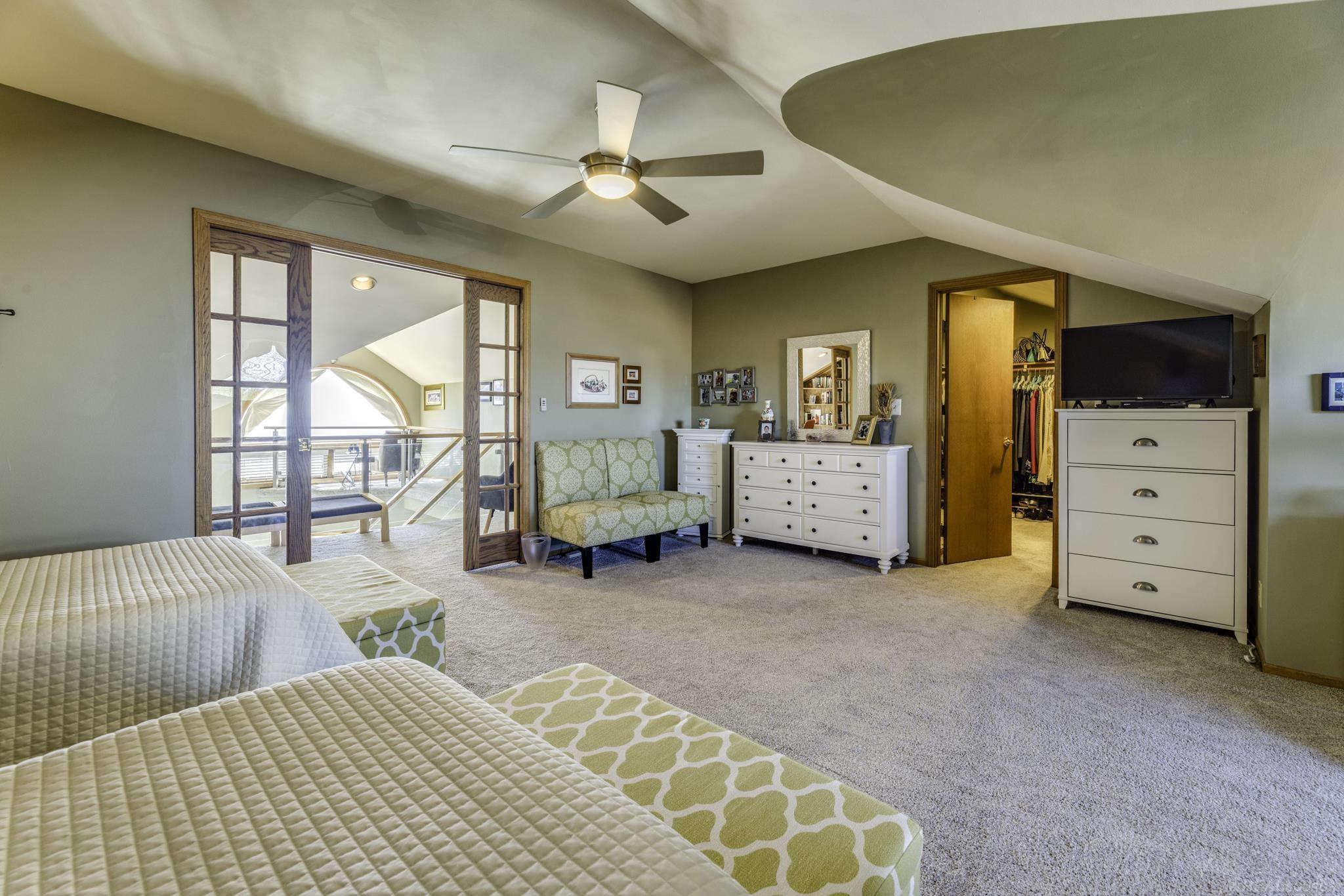 7346 Huron Avenue # B Unit: 302 - Building B