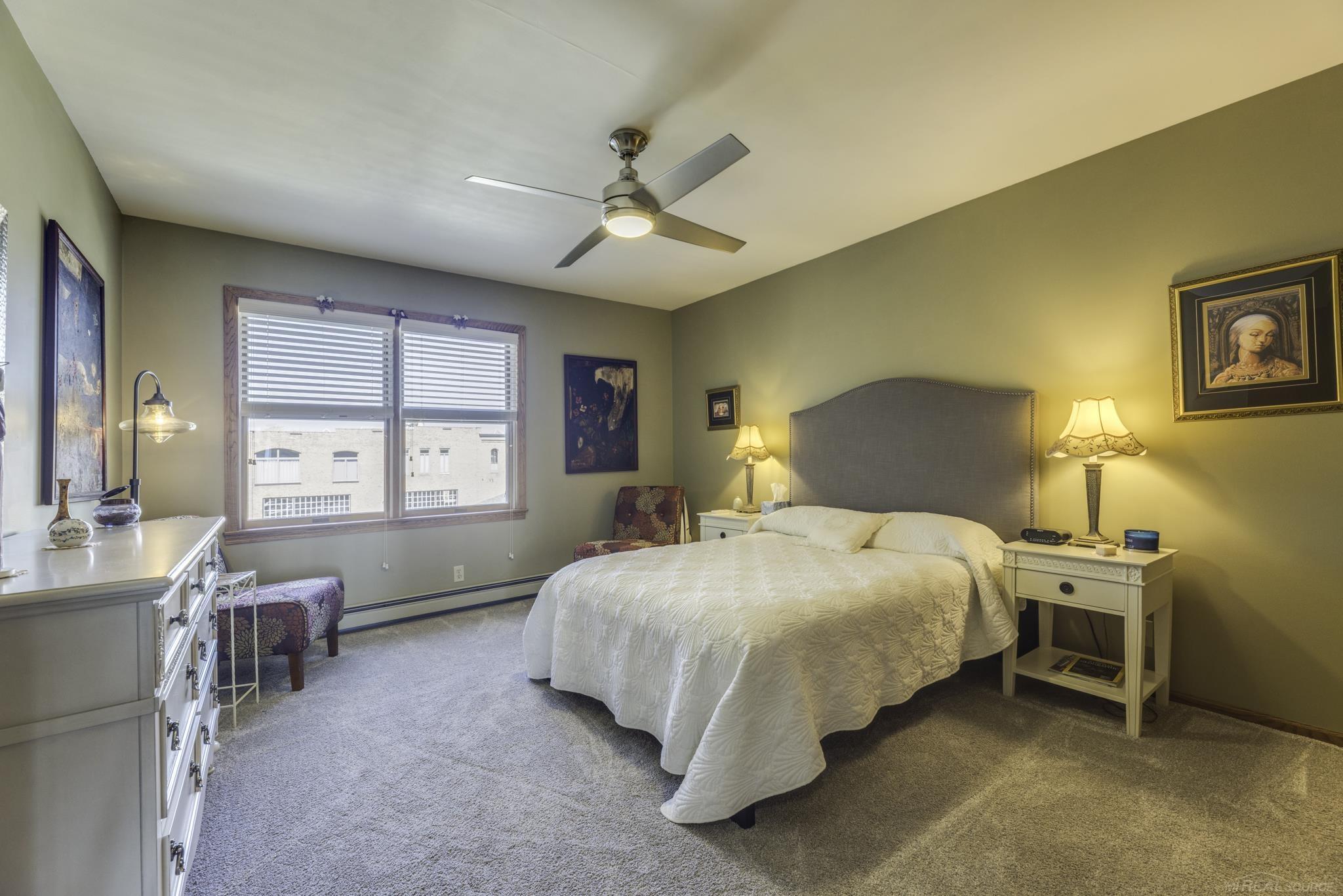 7346 Huron Avenue # B Unit: 302 - Building B