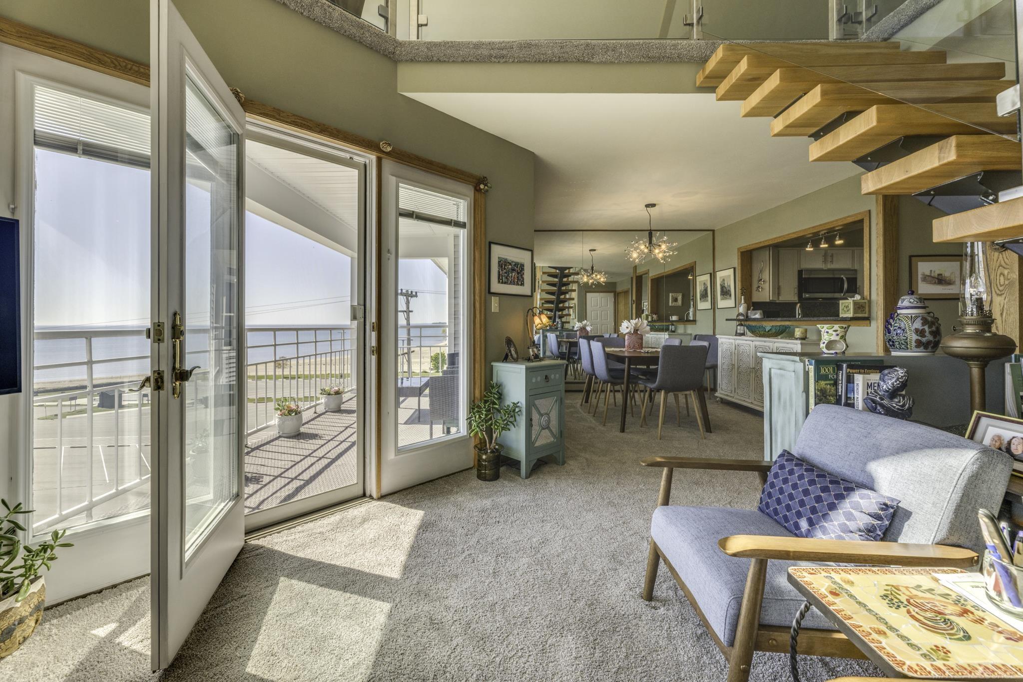 7346 Huron Avenue # B Unit: 302 - Building B