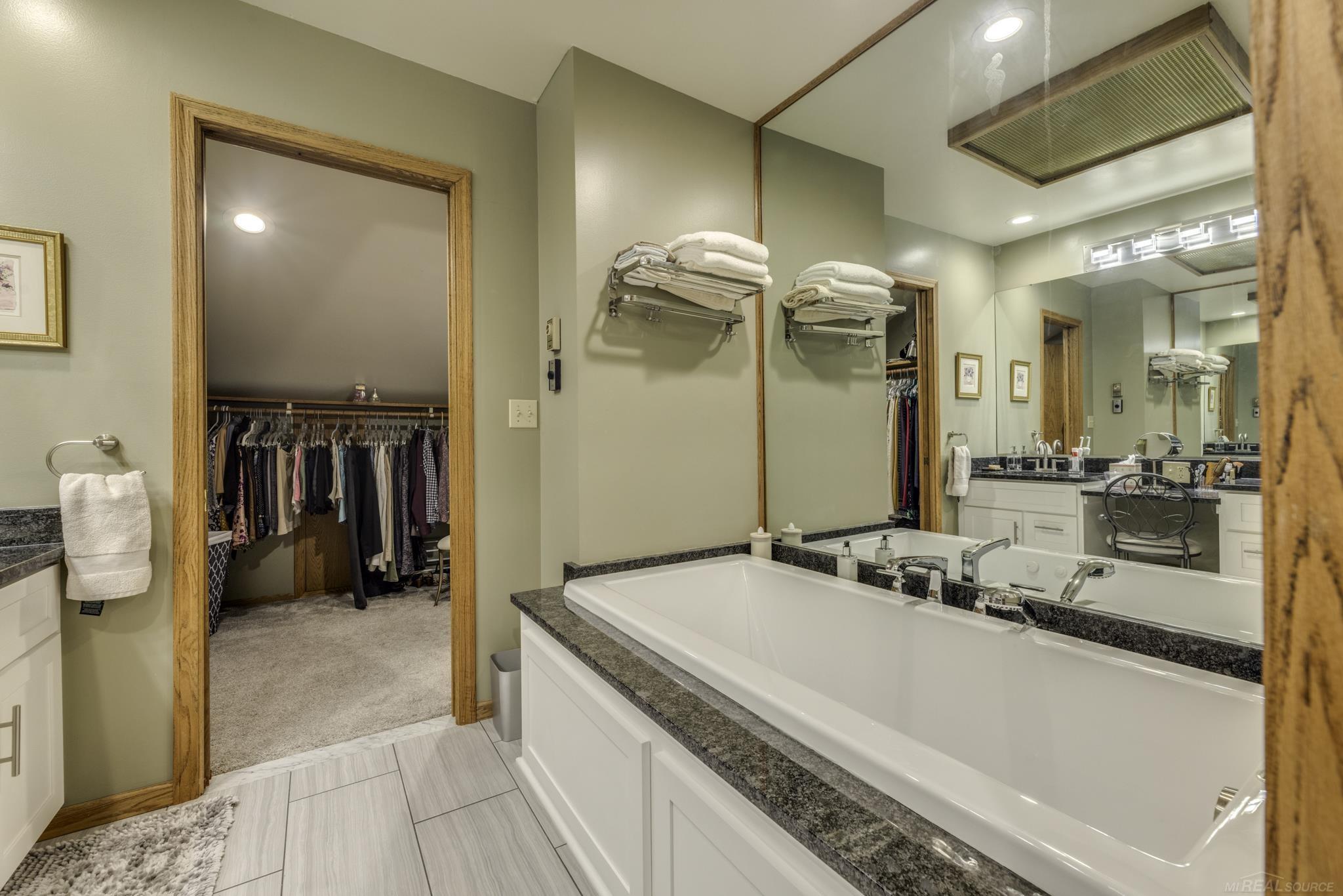 7346 Huron Avenue # B Unit: 302 - Building B