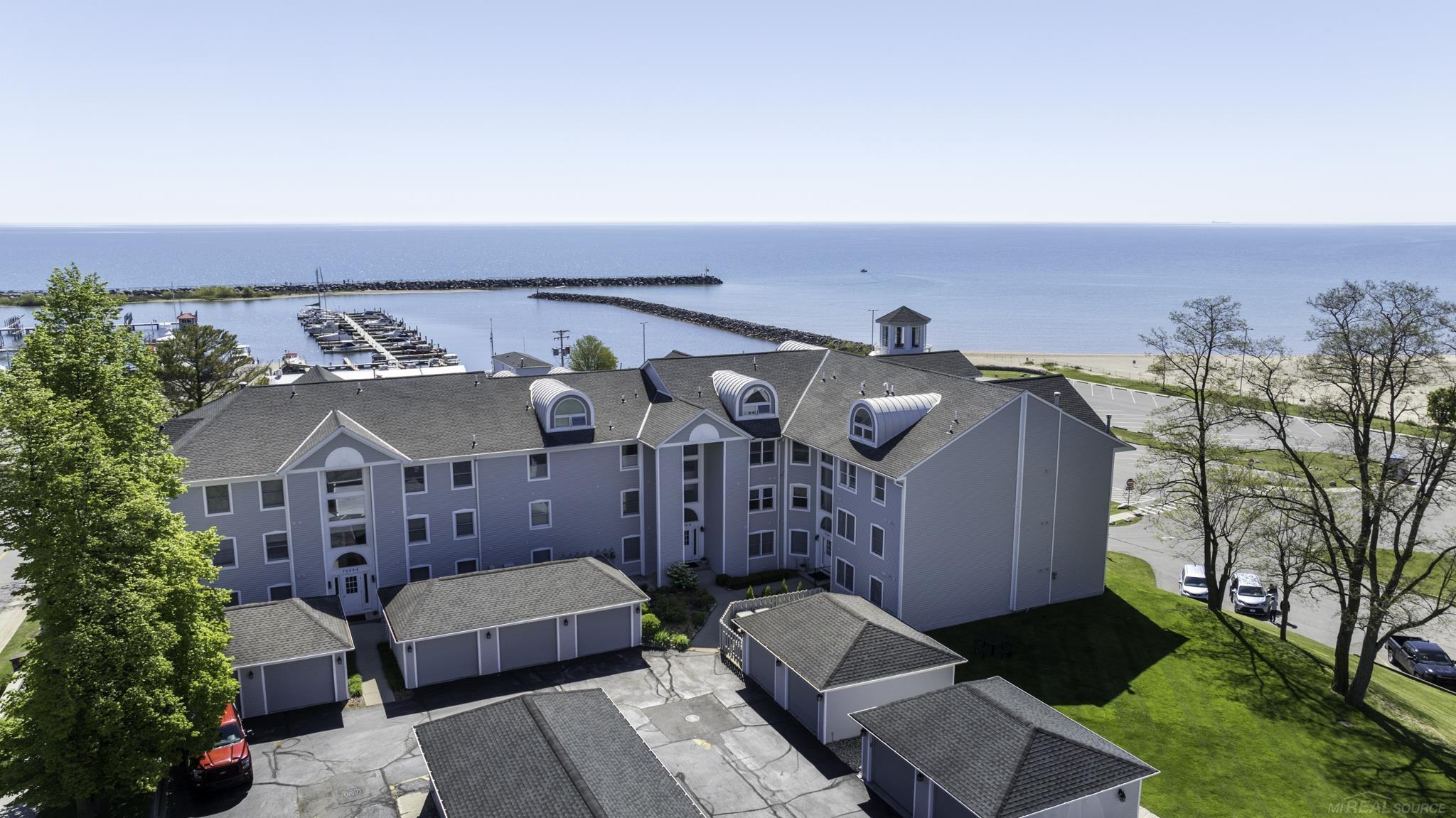 7346 Huron Avenue # B Unit: 302 - Building B