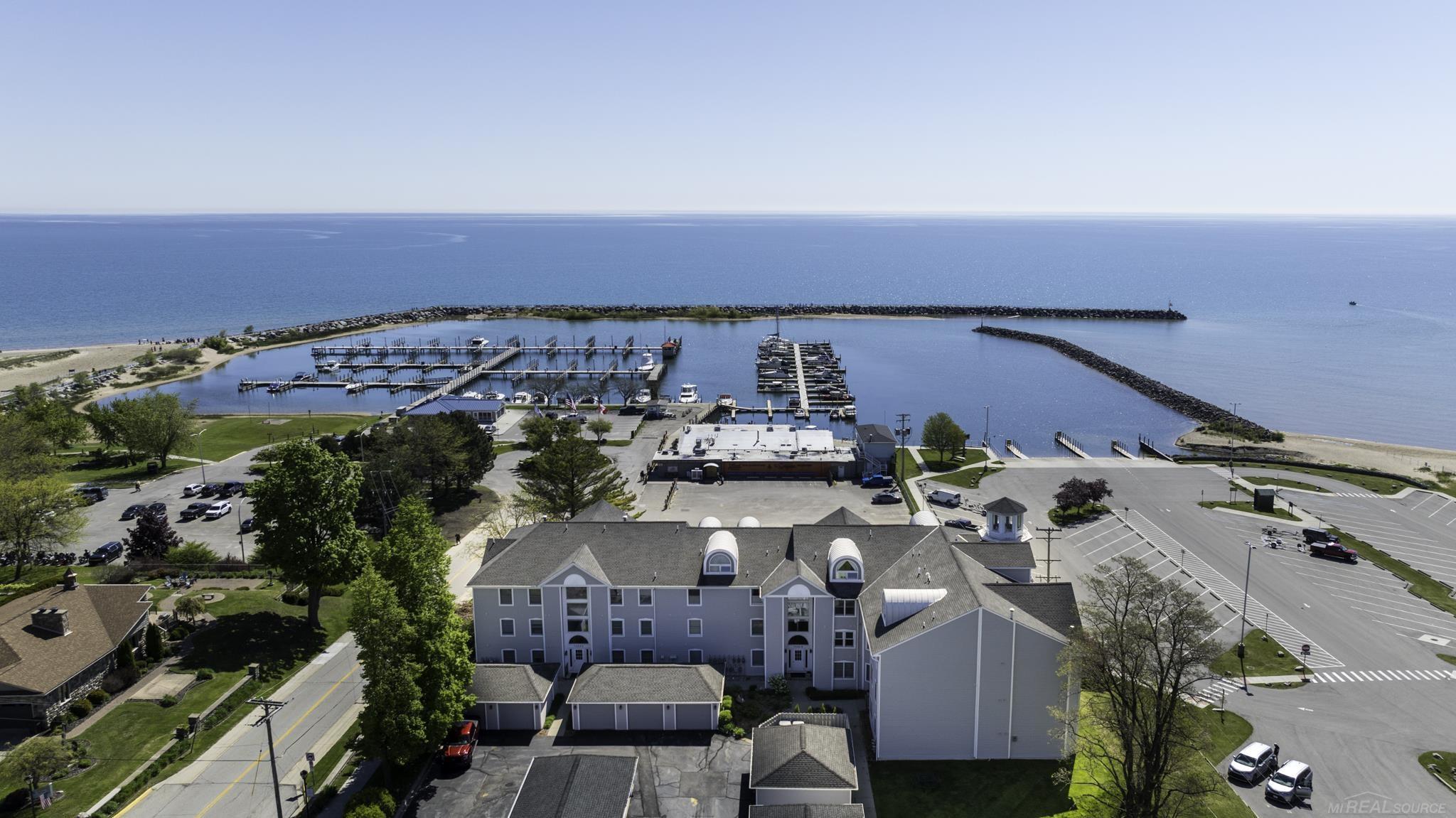 7346 Huron Avenue # B Unit: 302 - Building B