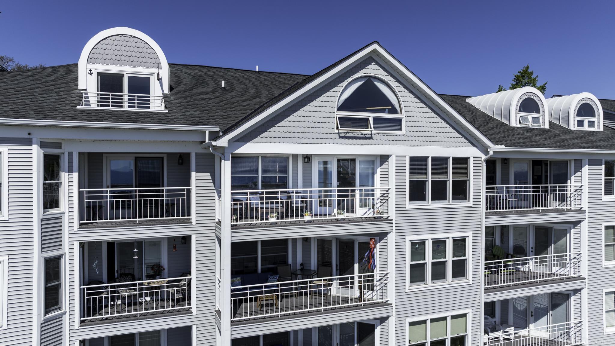 7346 Huron Avenue # B Unit: 302 - Building B