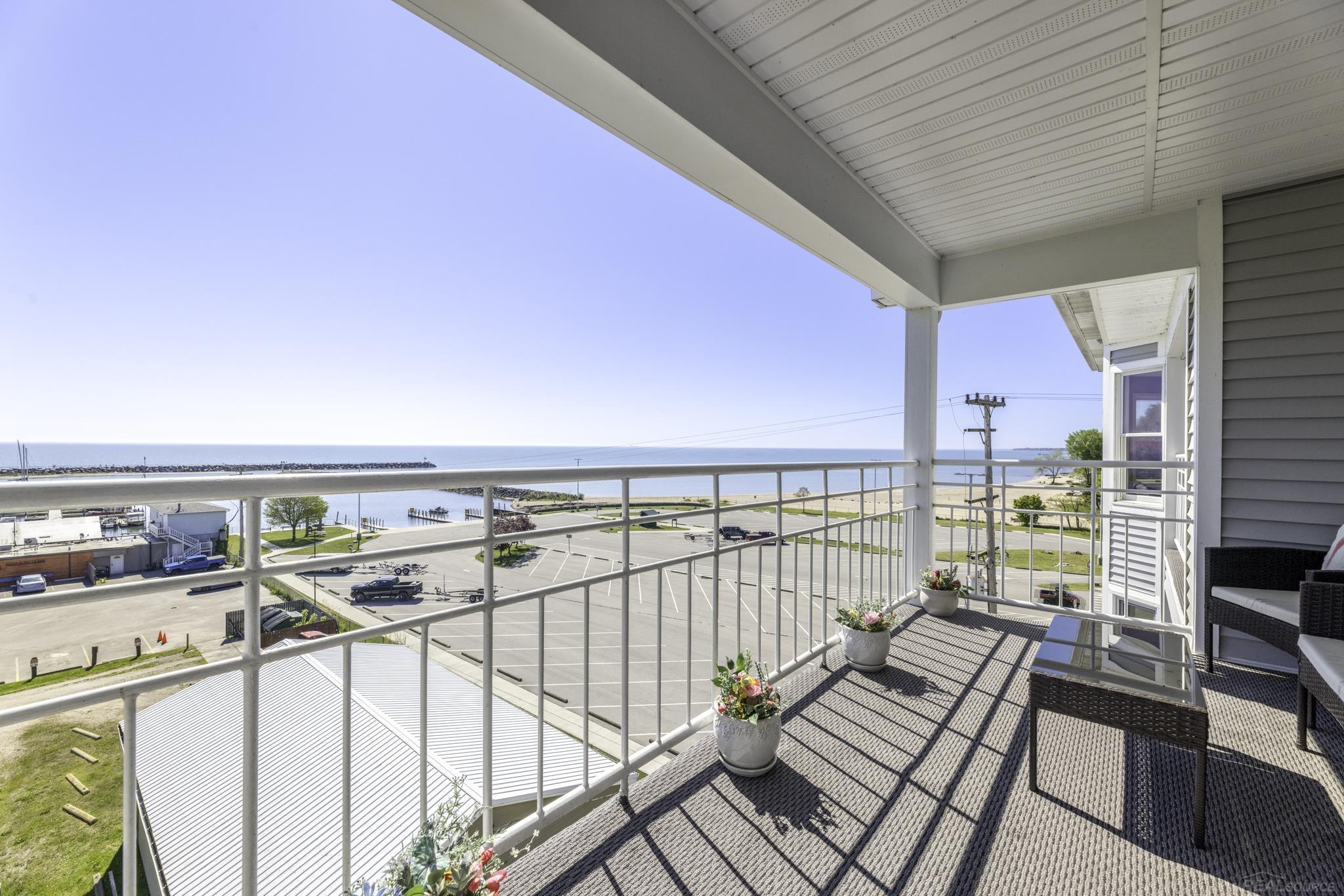 7346 Huron Avenue # B Unit: 302 - Building B