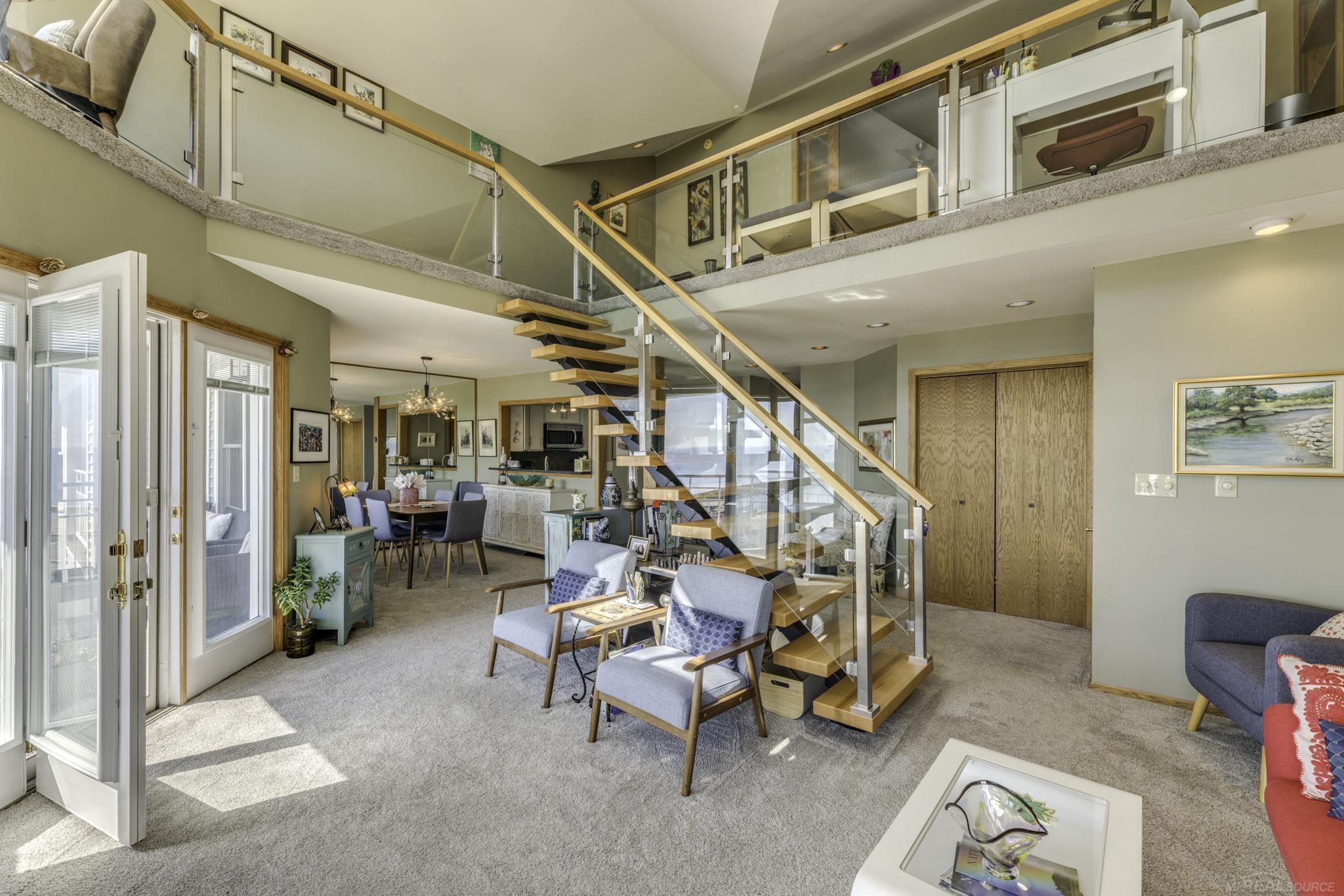 7346 Huron Avenue # B Unit: 302 - Building B