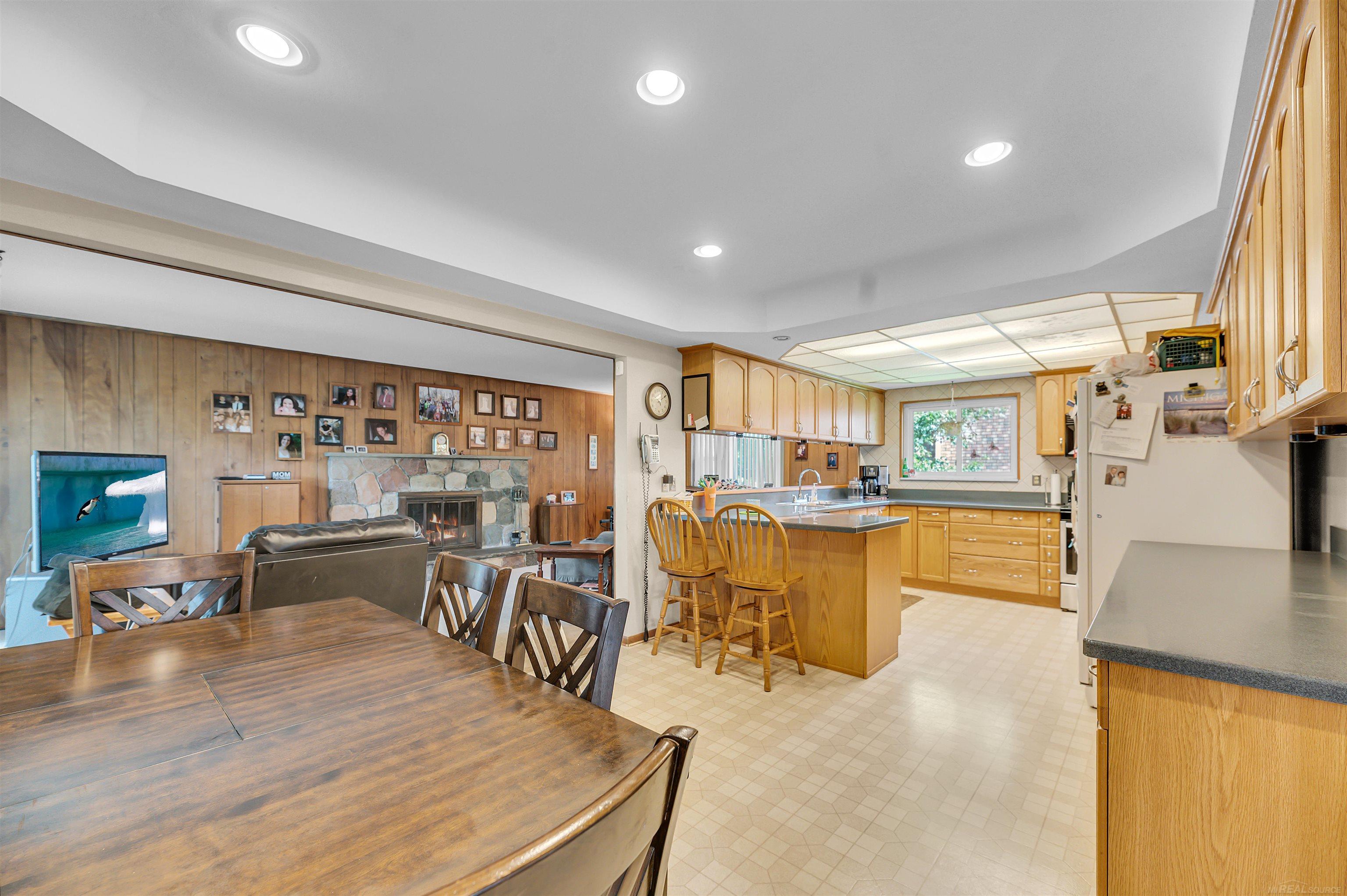 31927 Desmond Drive