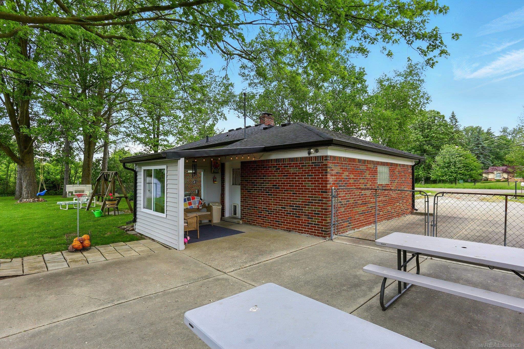 14810 28 Mile Road