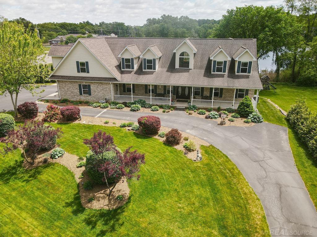 7859 Pine Ridge Drive