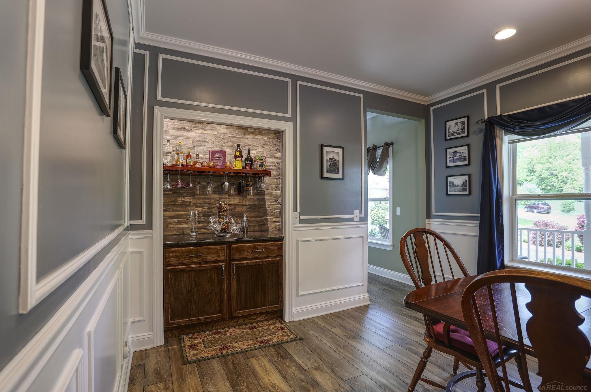 7859 Pine Ridge Drive