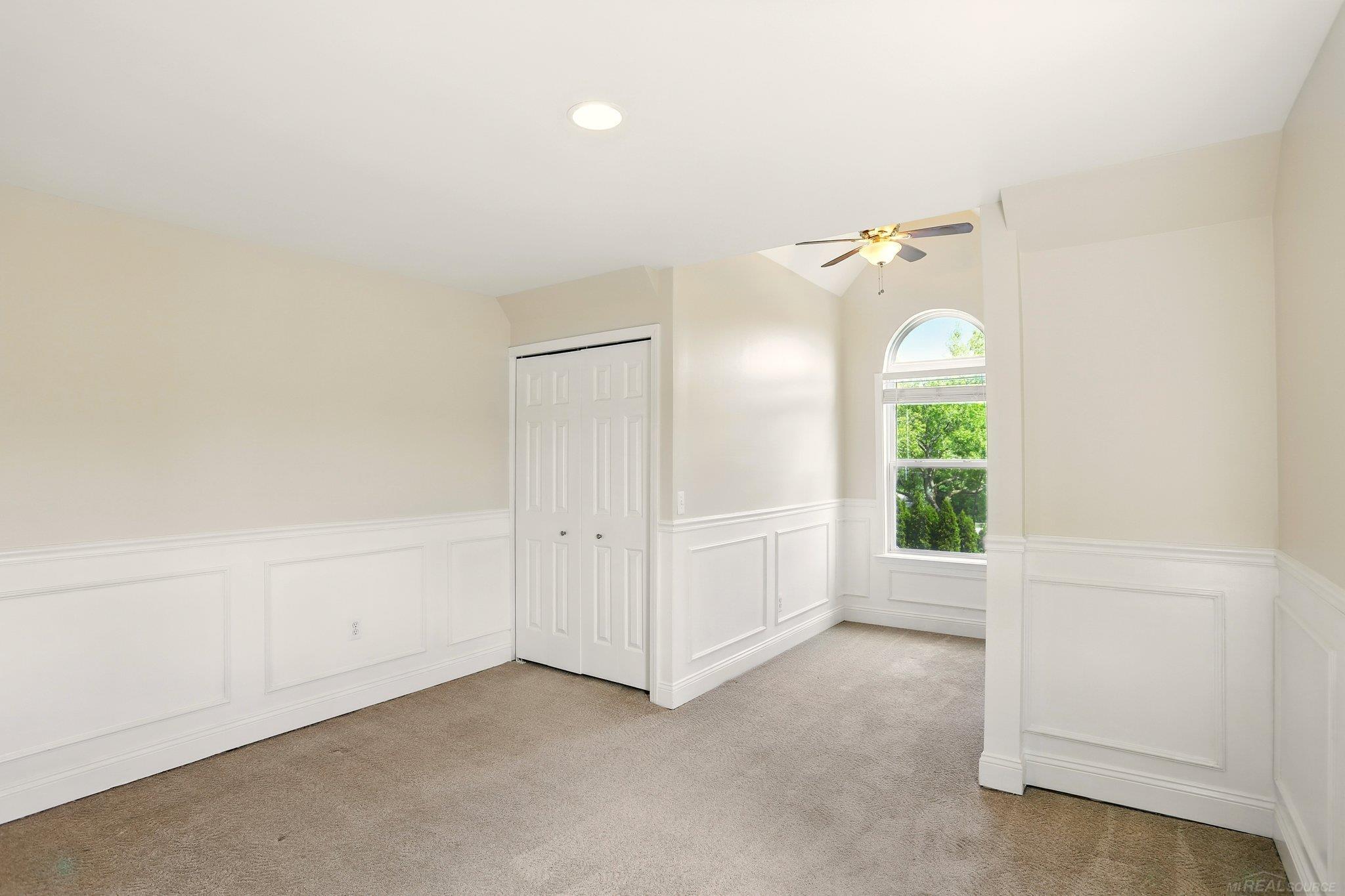 7859 Pine Ridge Drive