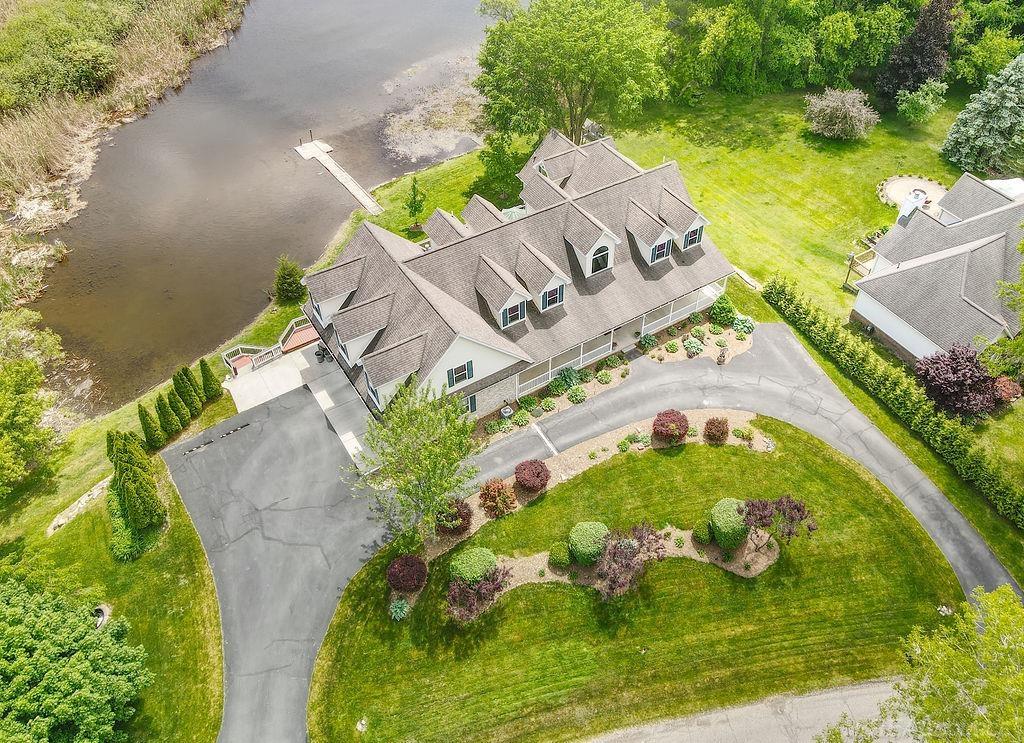 7859 Pine Ridge Drive