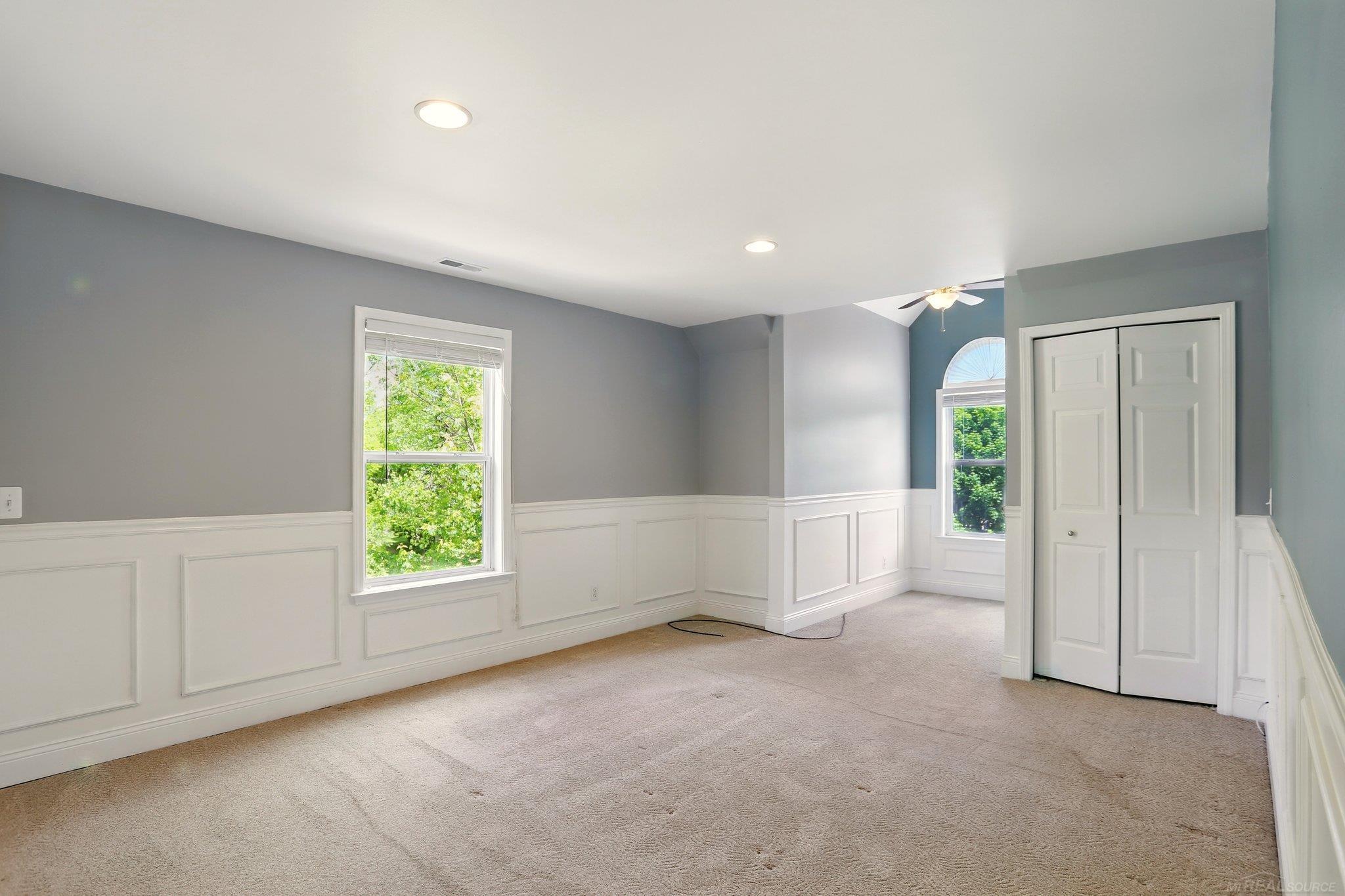 7859 Pine Ridge Drive