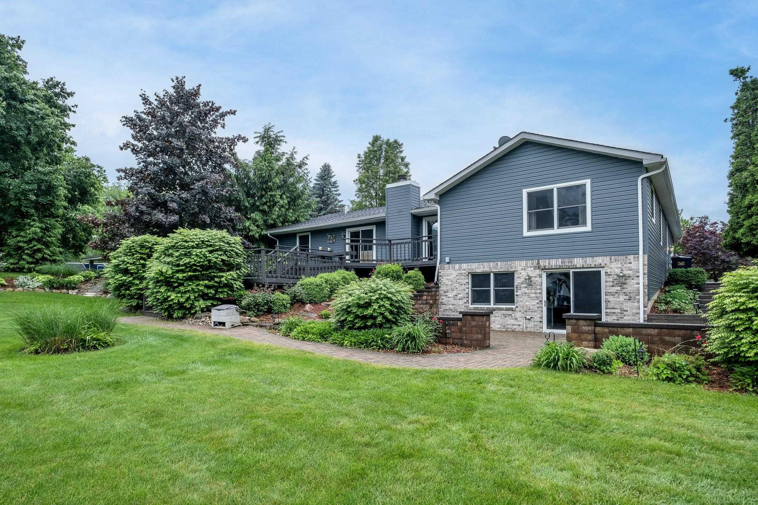 2126 Hartwick Lane