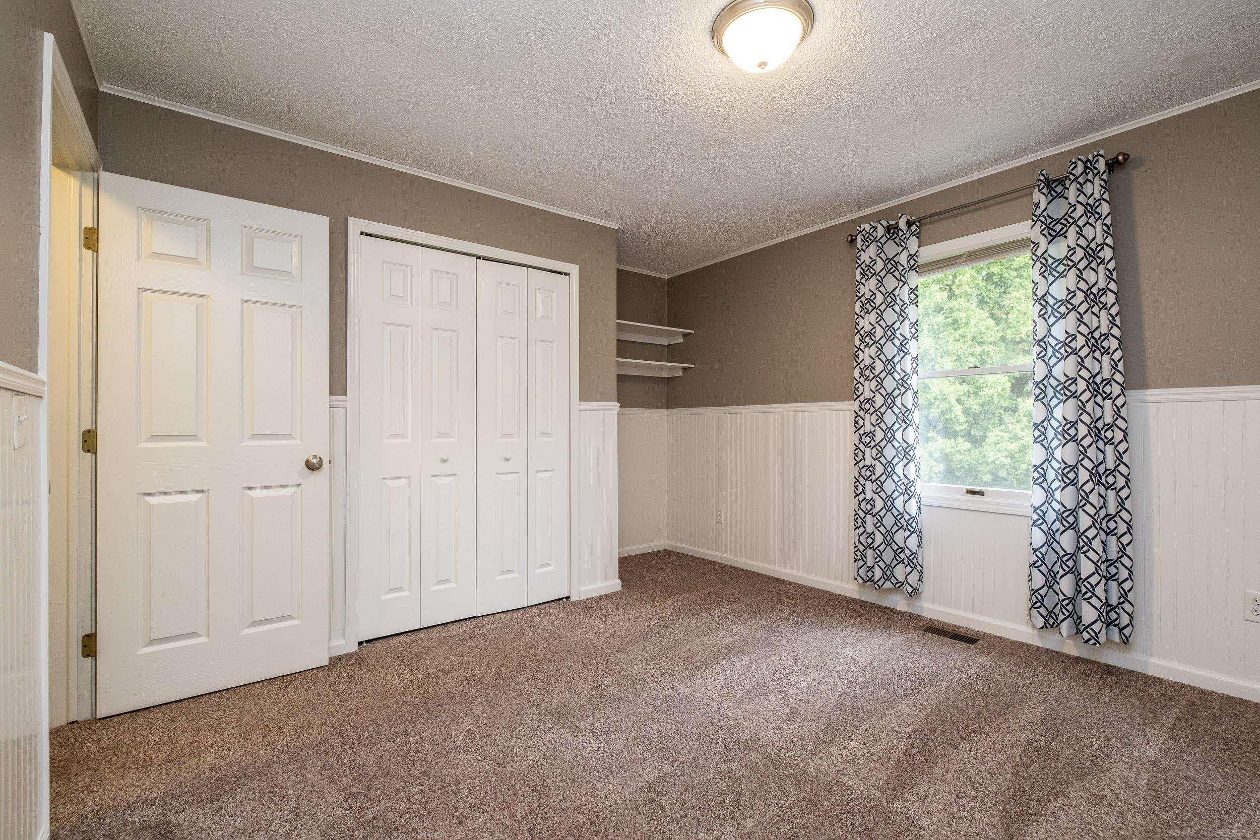 2126 Hartwick Lane