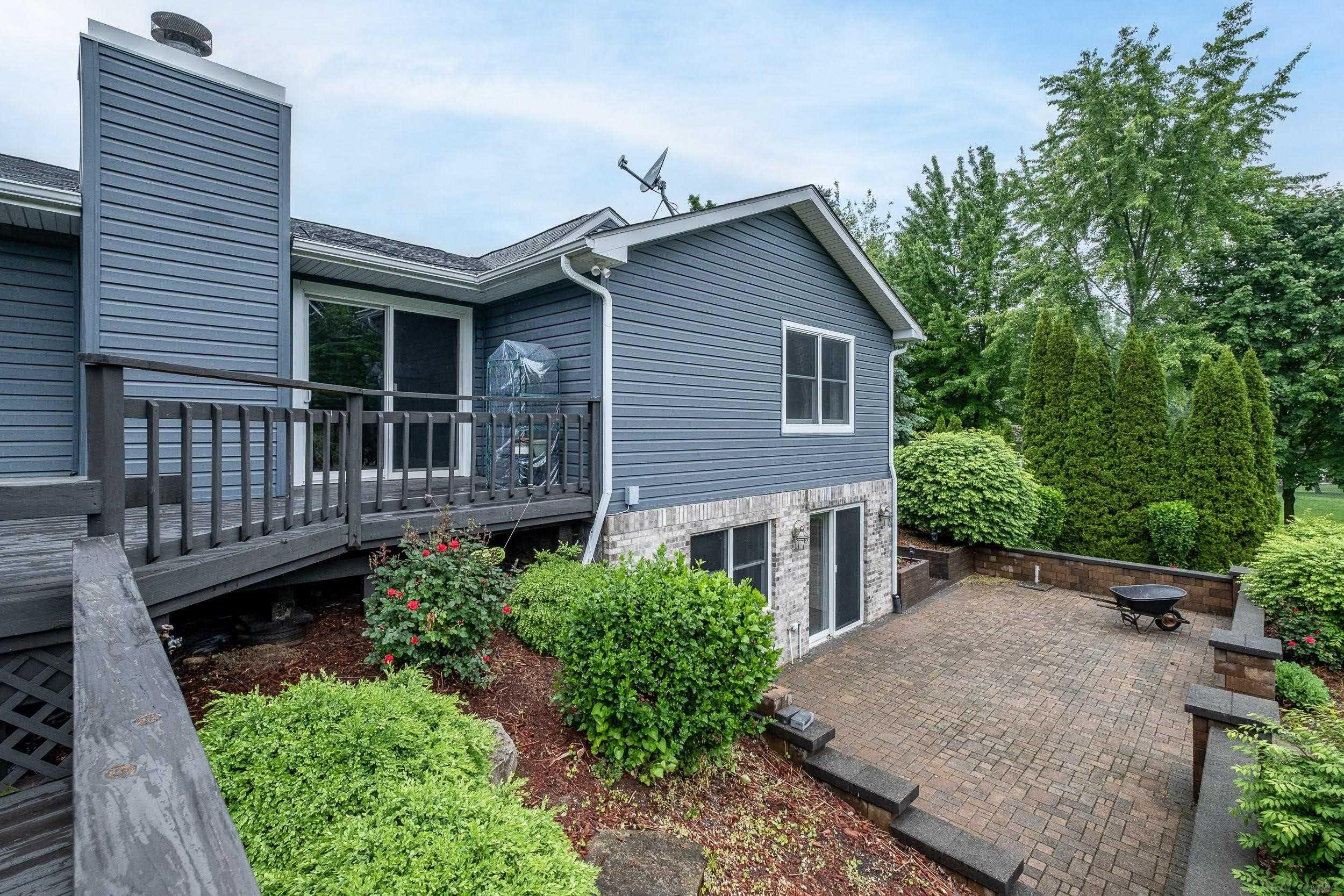 2126 Hartwick Lane