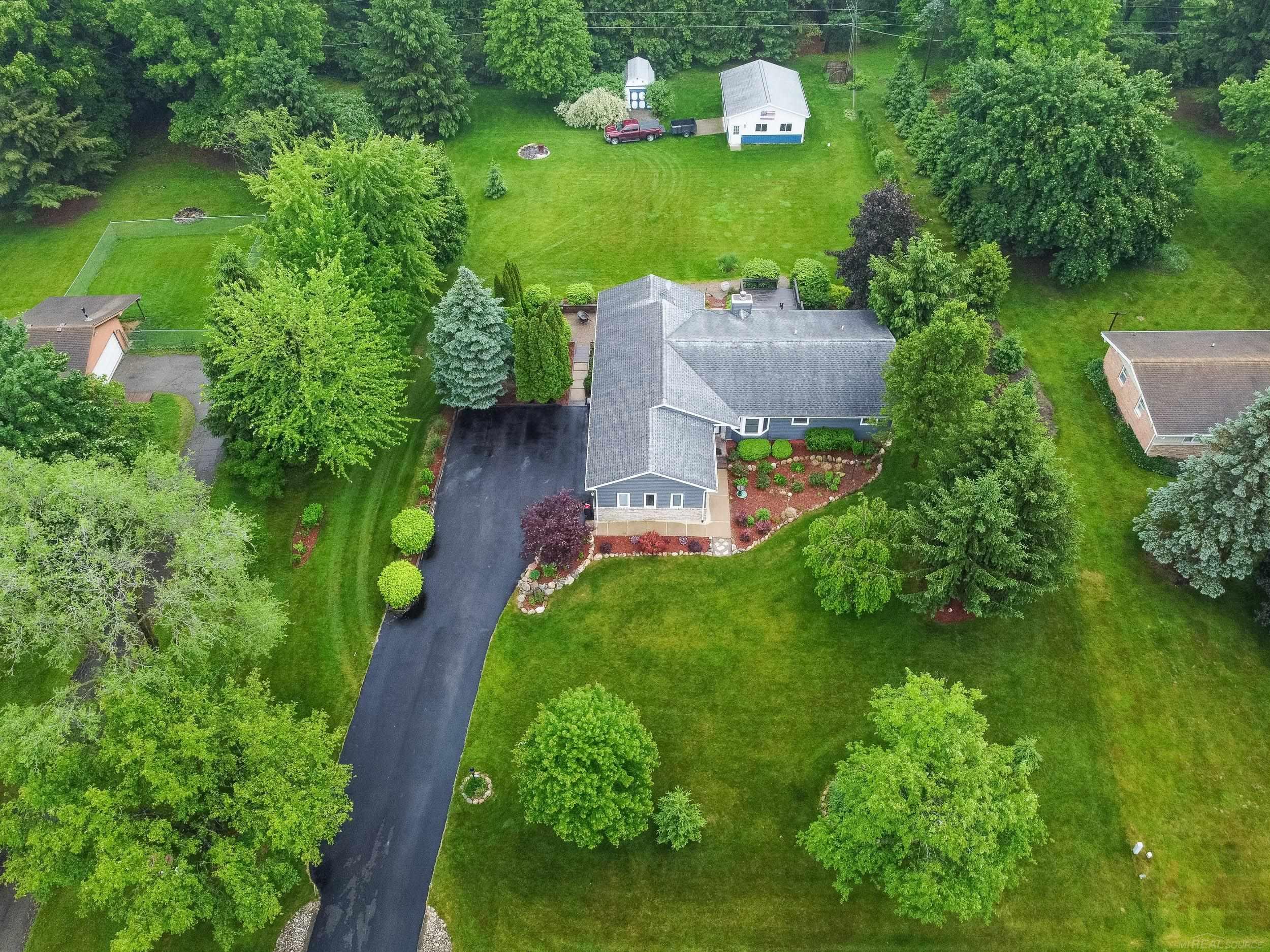 2126 Hartwick Lane