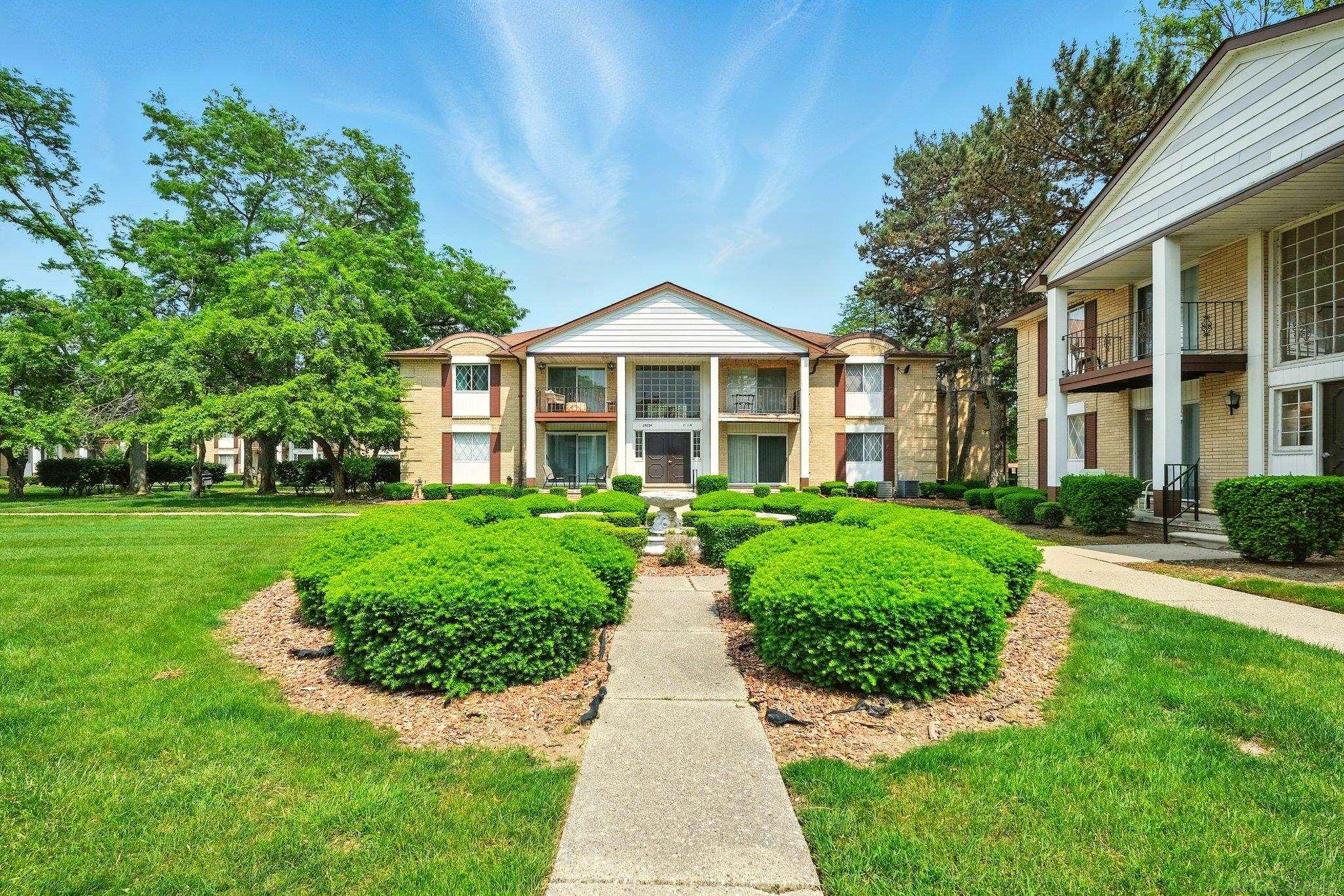 29216 Gloede Drive # M5