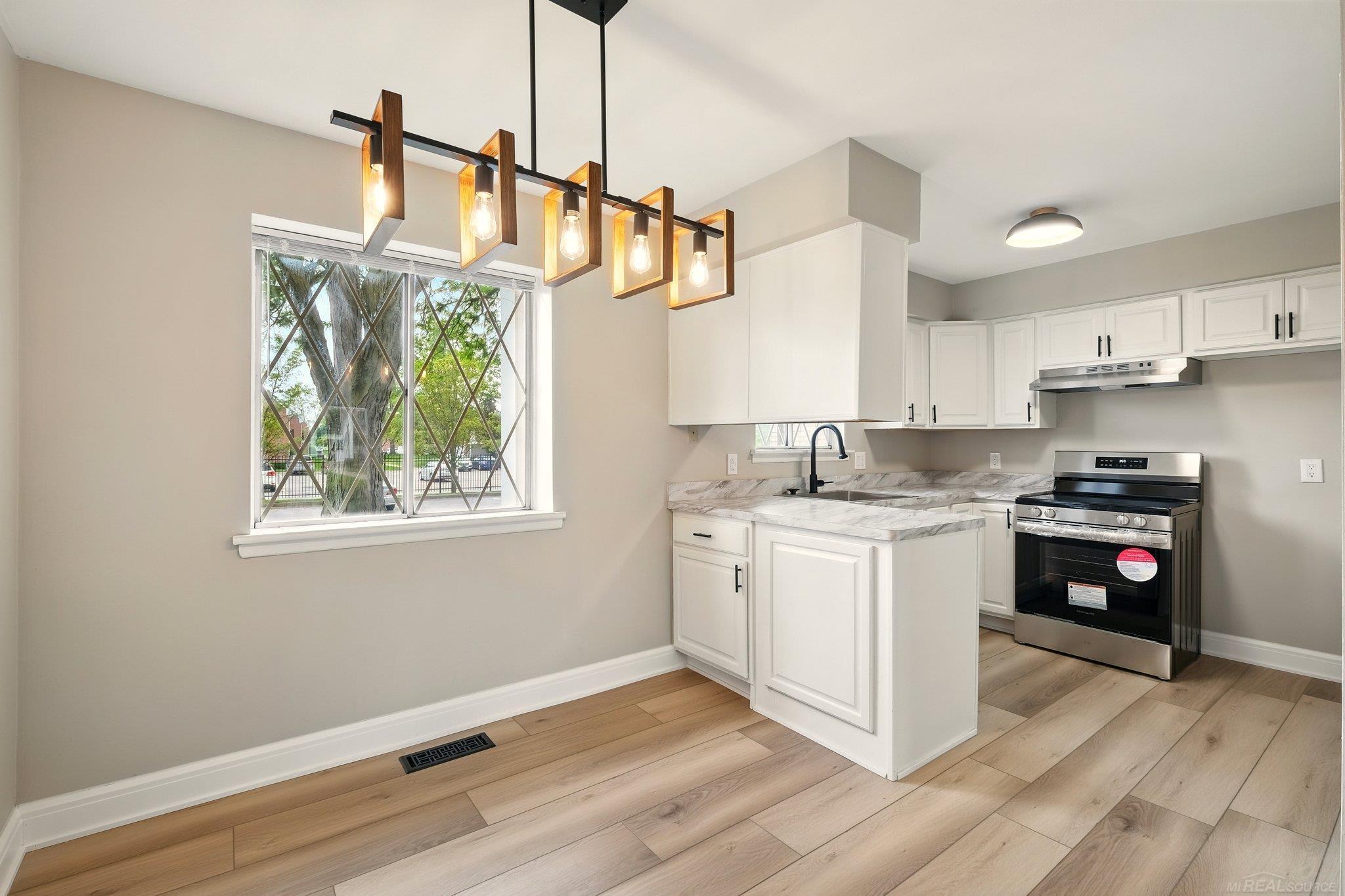 29216 Gloede Drive # M5