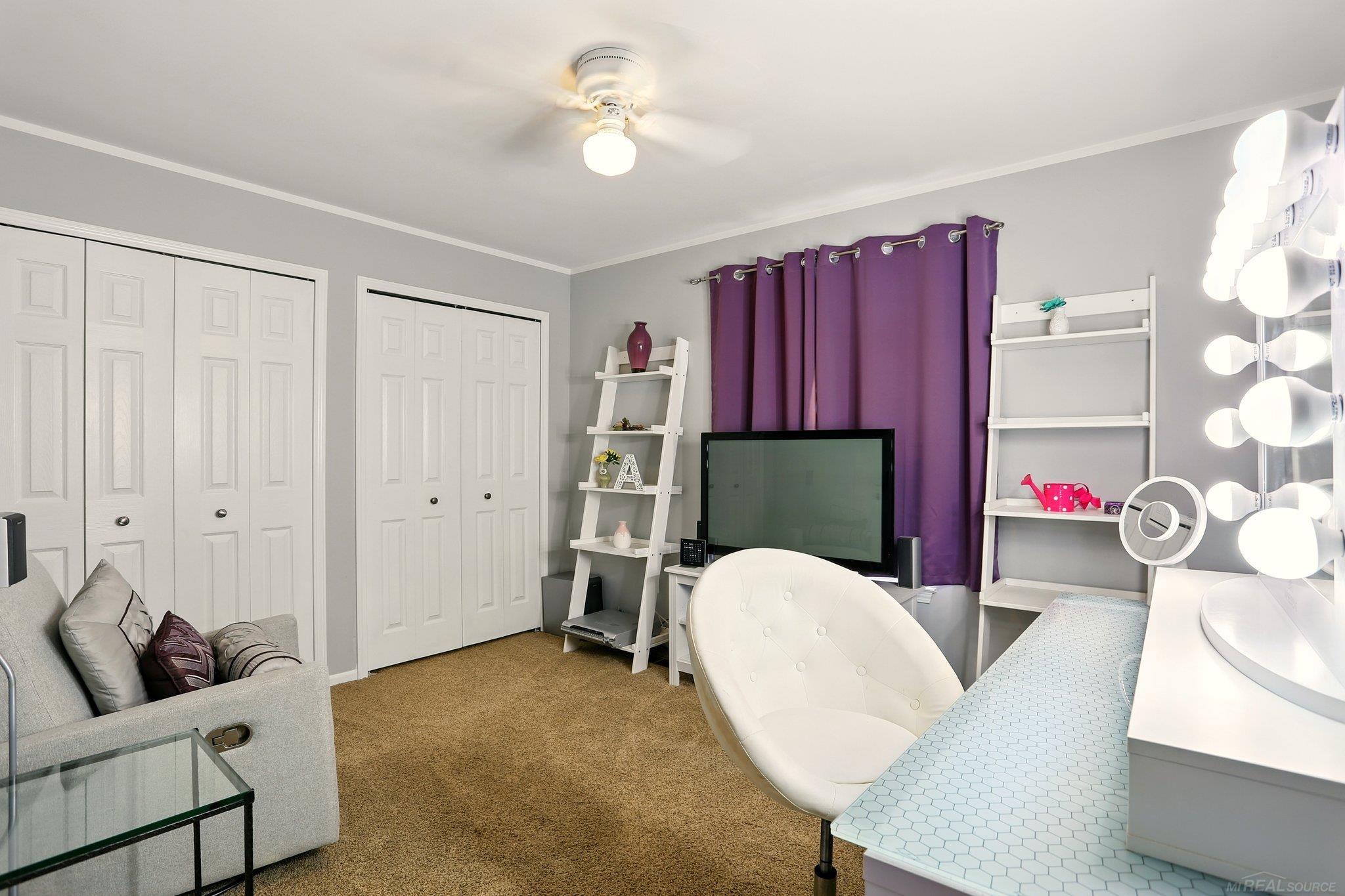 2729 Long Meadow Lane