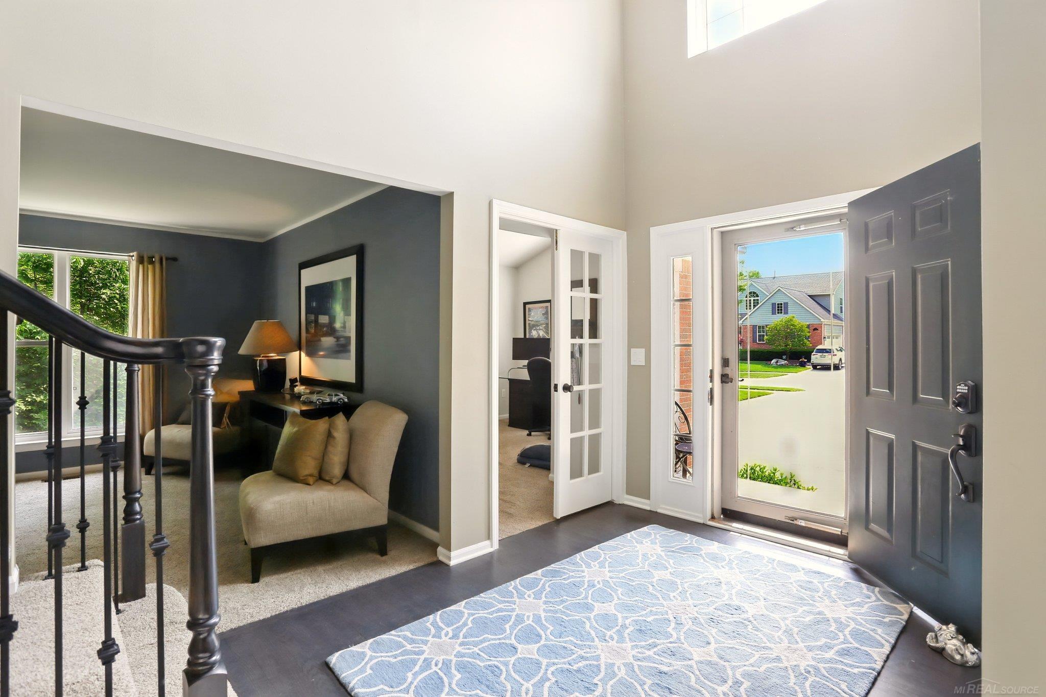 2729 Long Meadow Lane