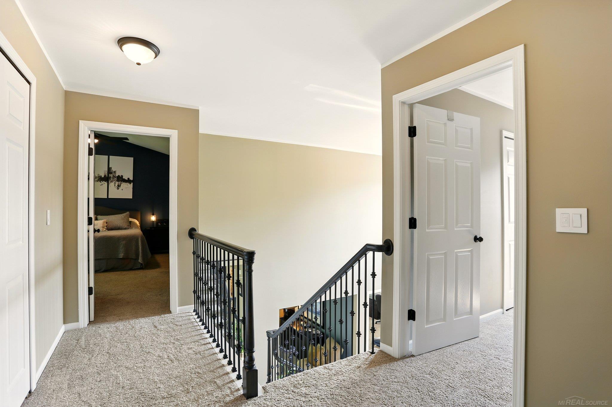 2729 Long Meadow Lane