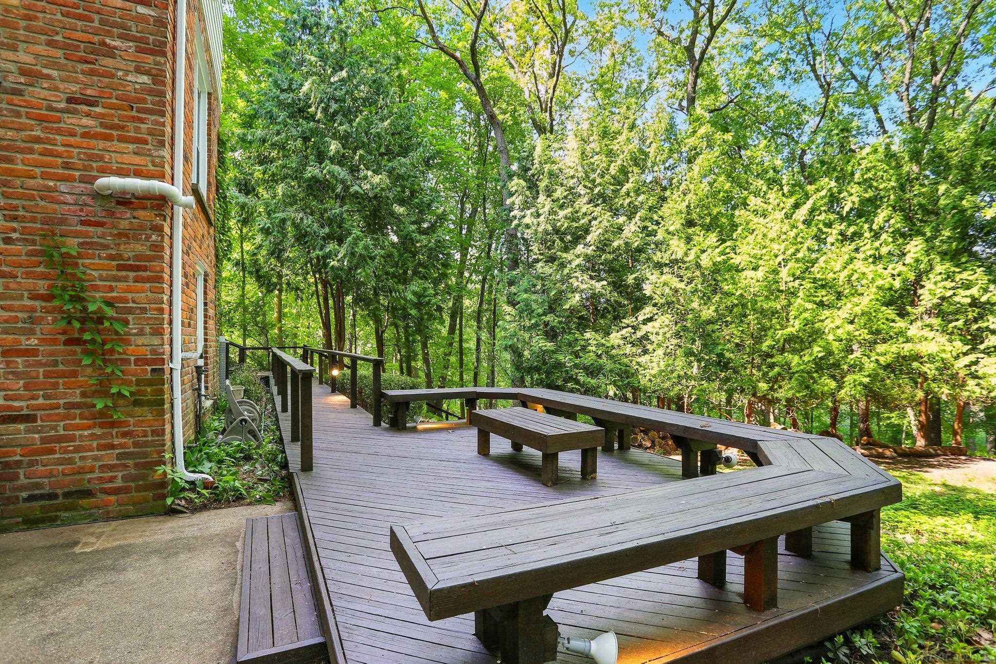 761 Apple Hill Lane