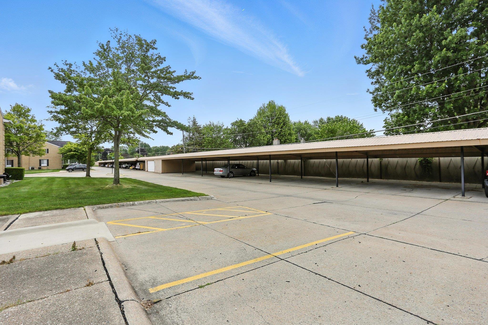34801 Valleyview Drive # D15