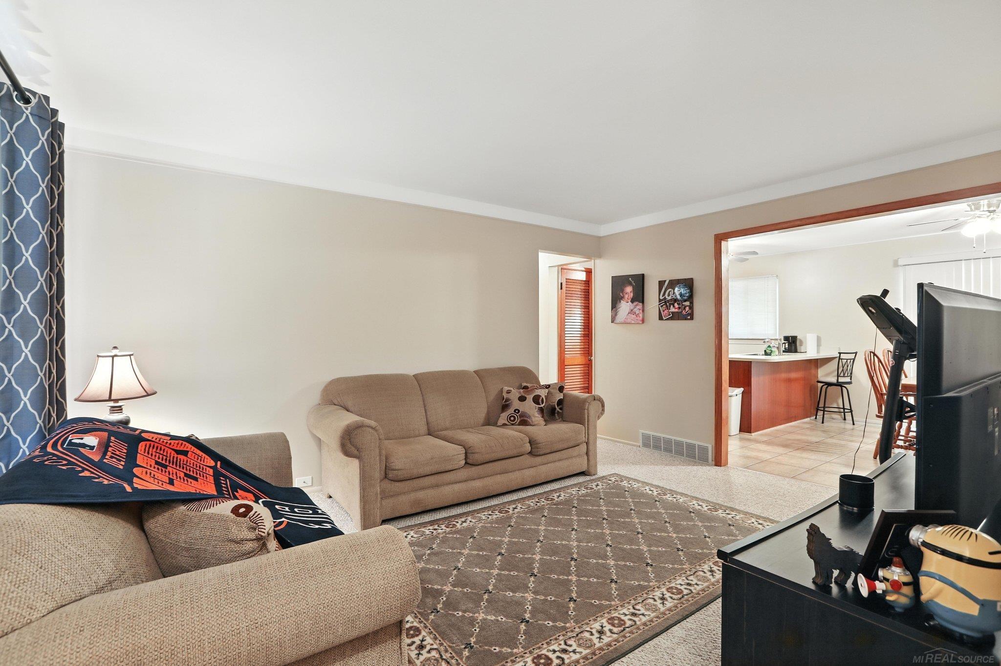 30955 Iroquois Drive
