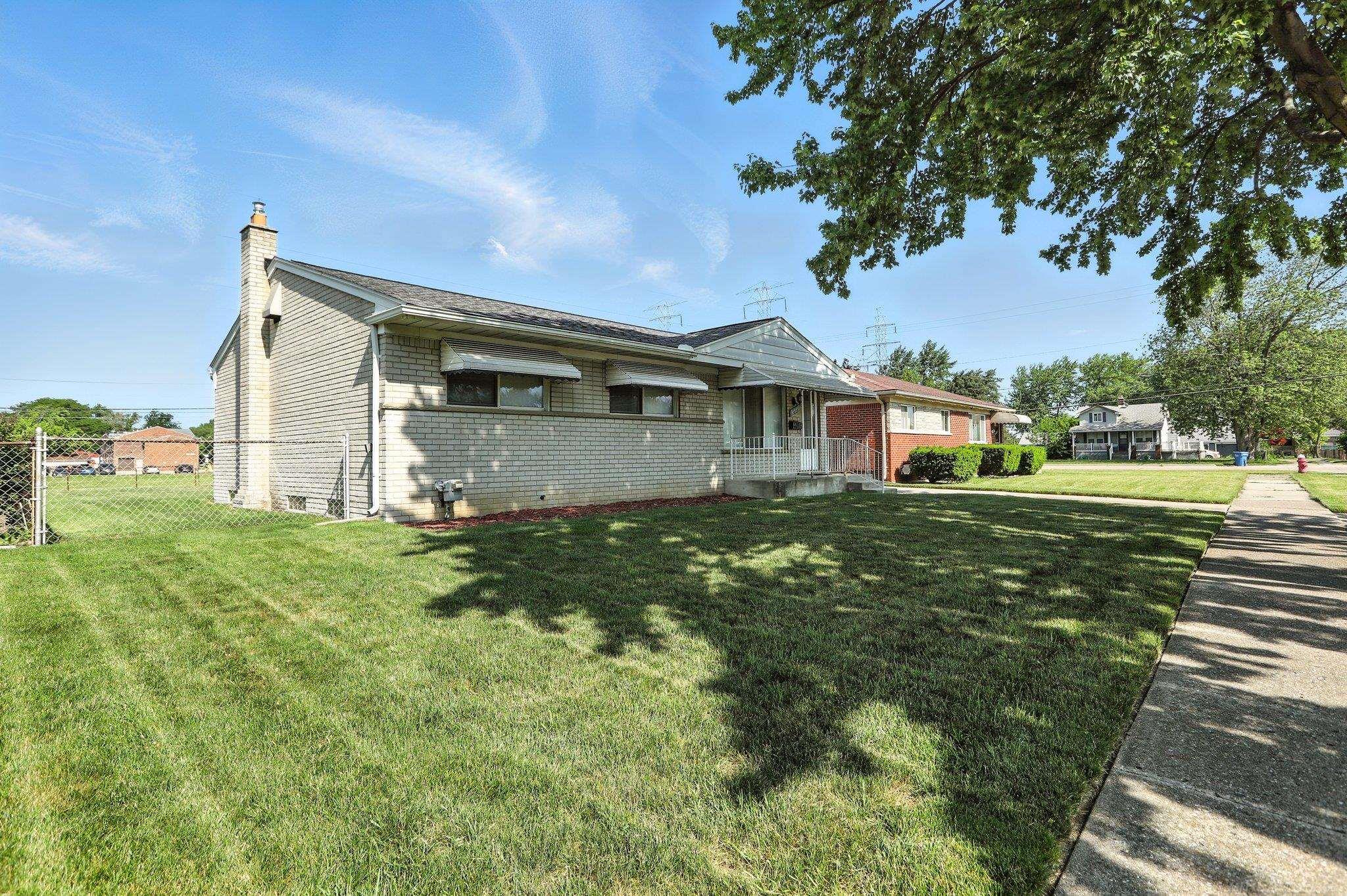 30955 Iroquois Drive