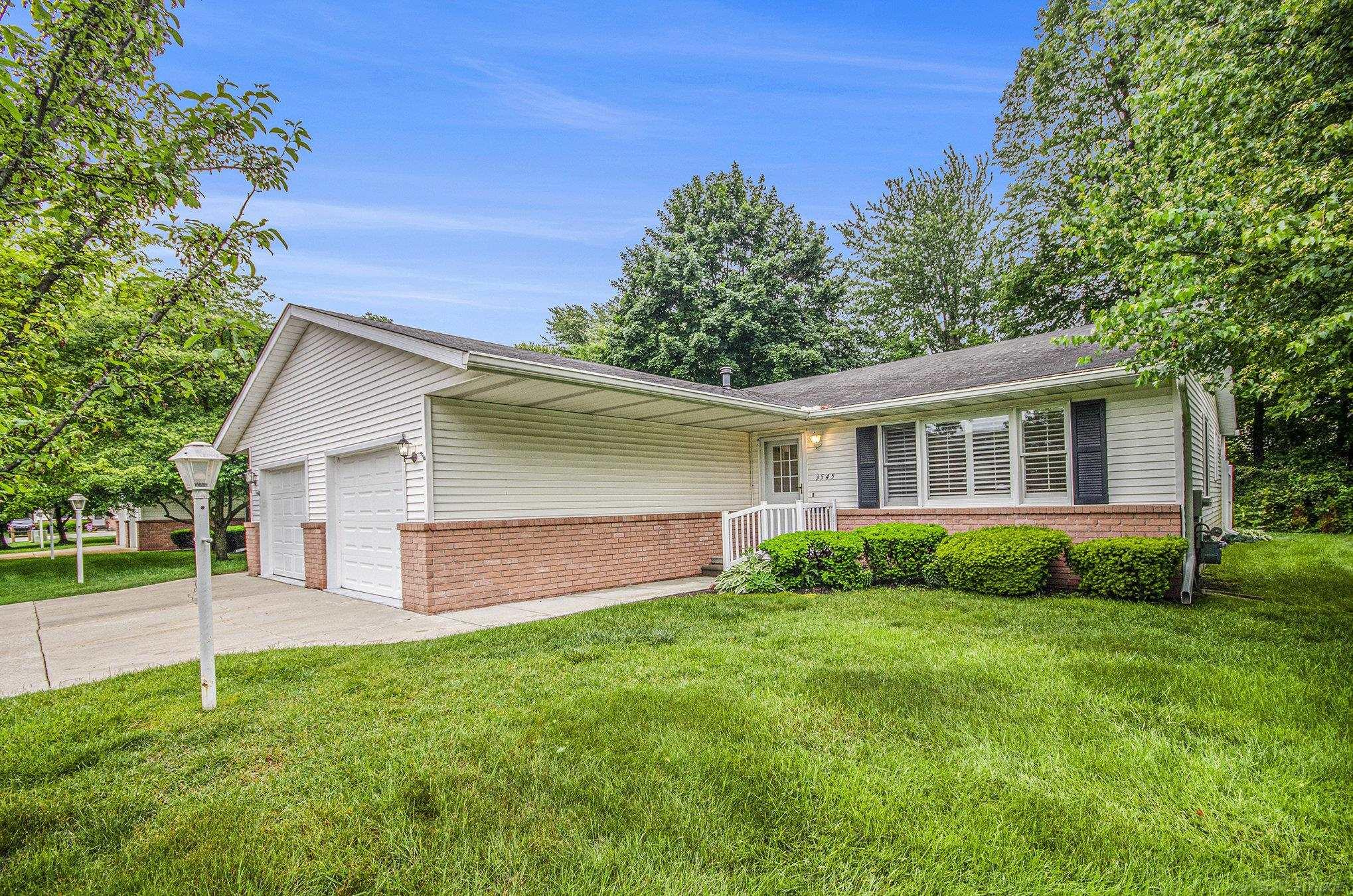 3545 Holland Park Lane