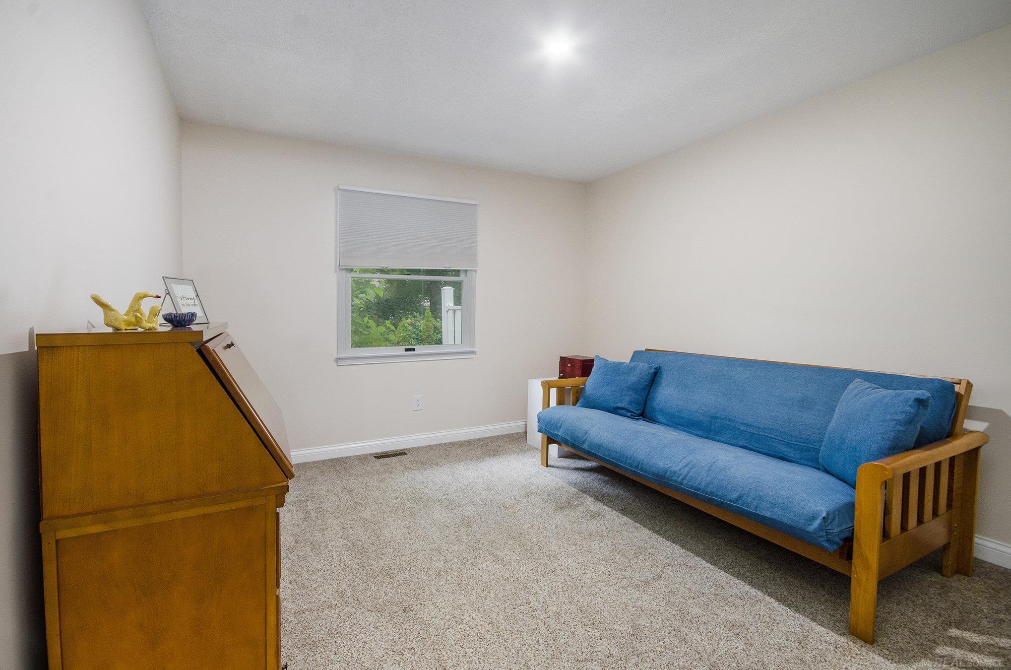 3545 Holland Park Lane