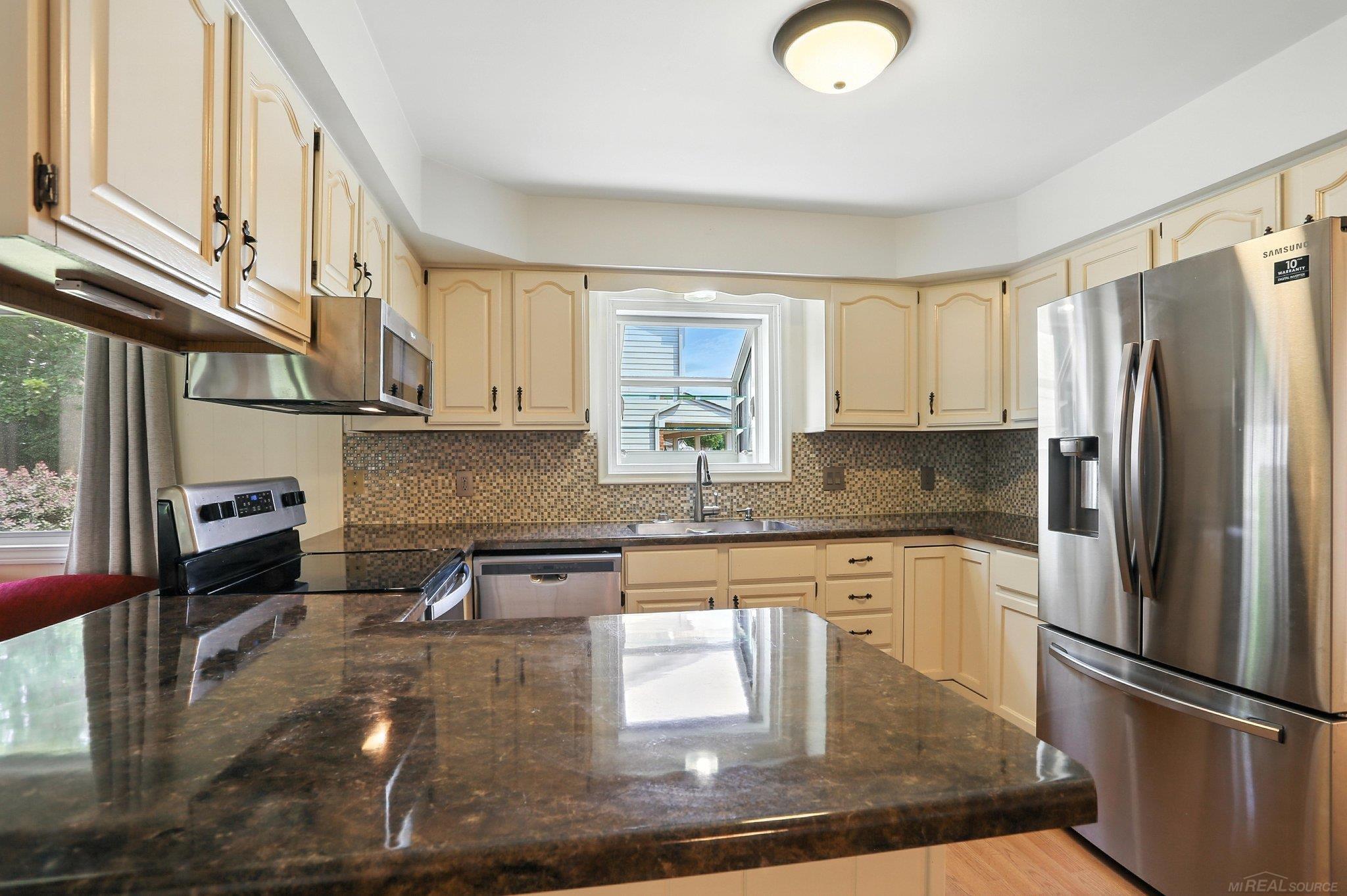 12156 Birchwood Lane