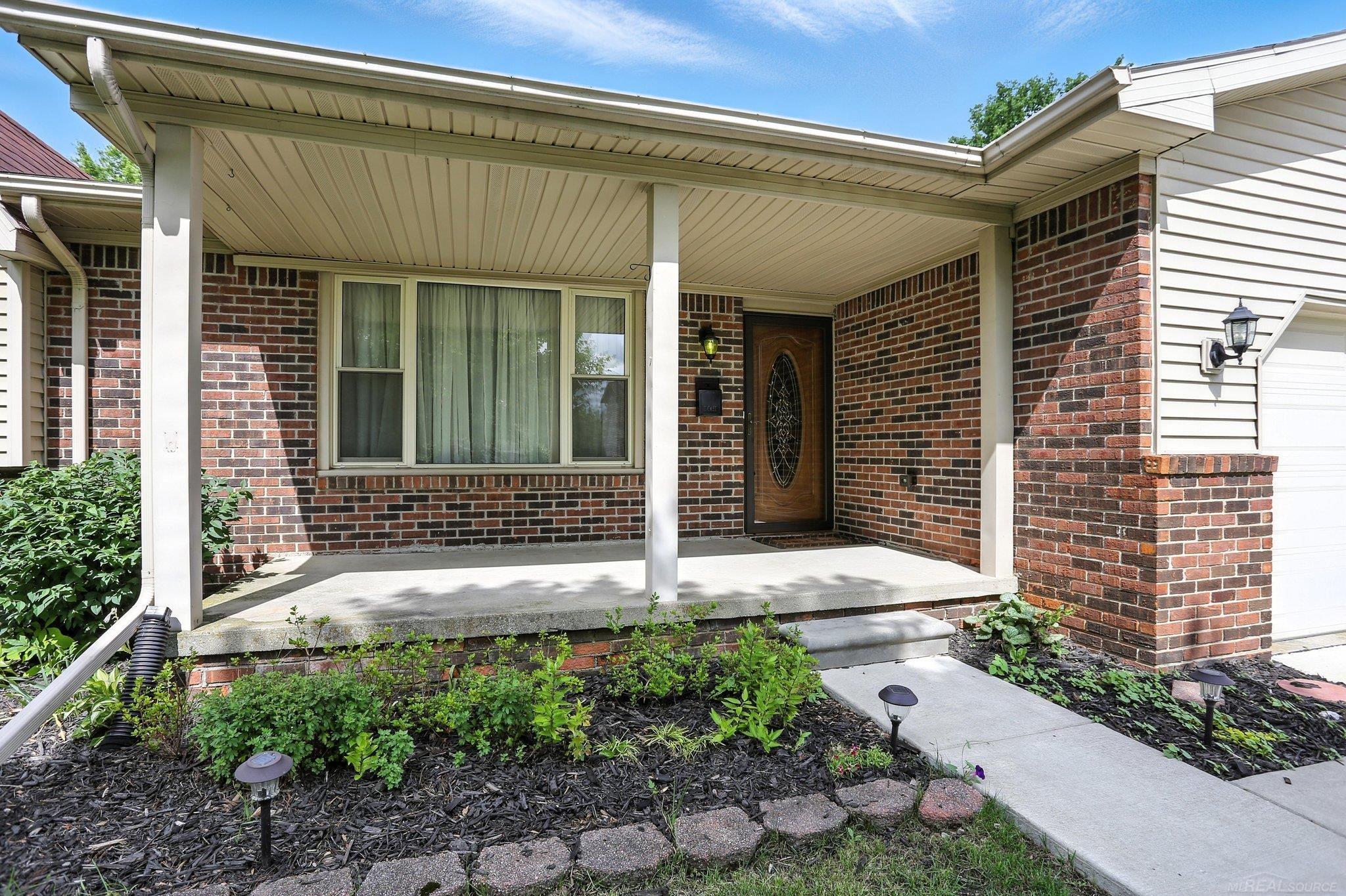 12156 Birchwood Lane