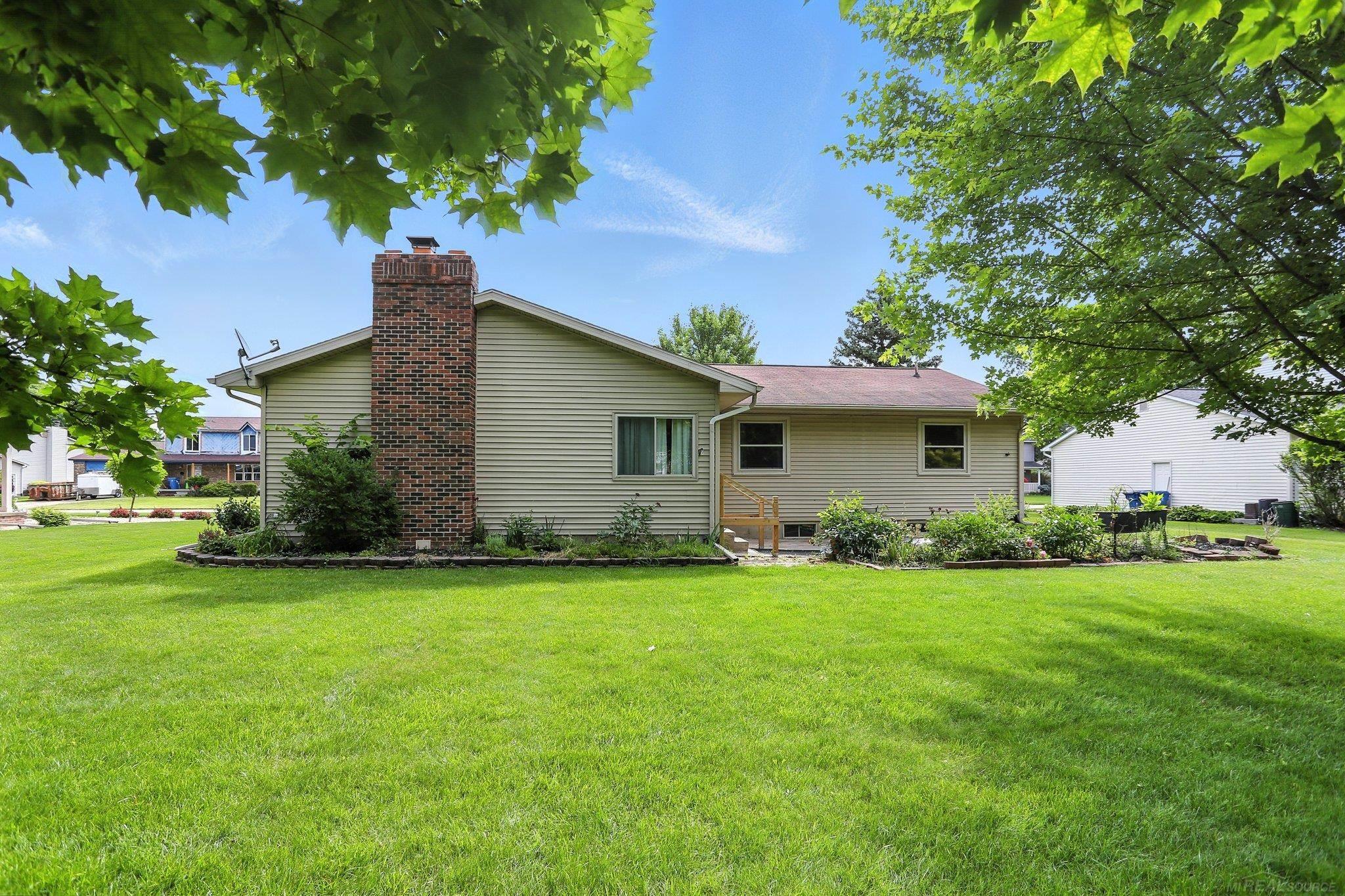 12156 Birchwood Lane