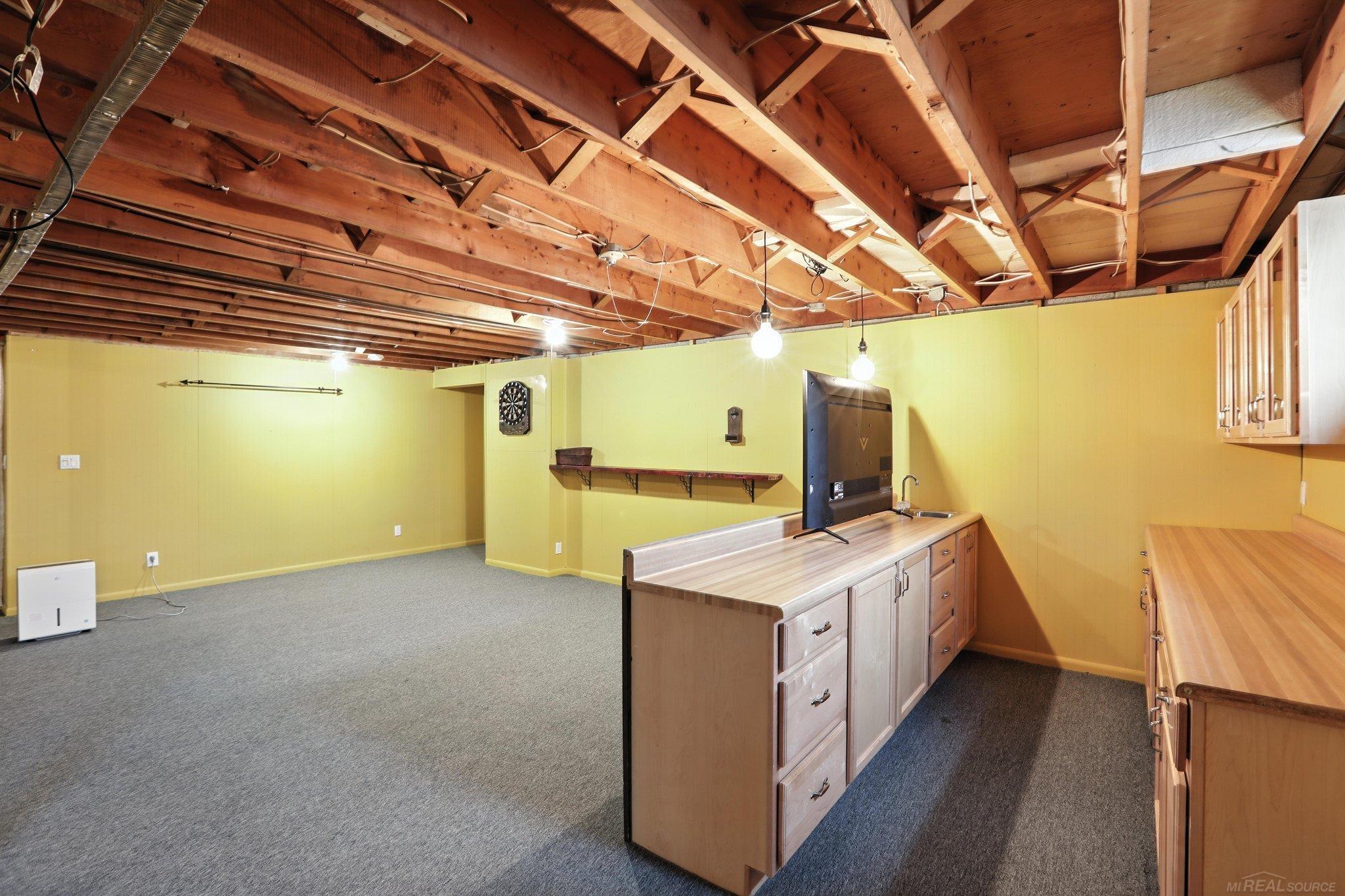 11477 N Crestline Drive