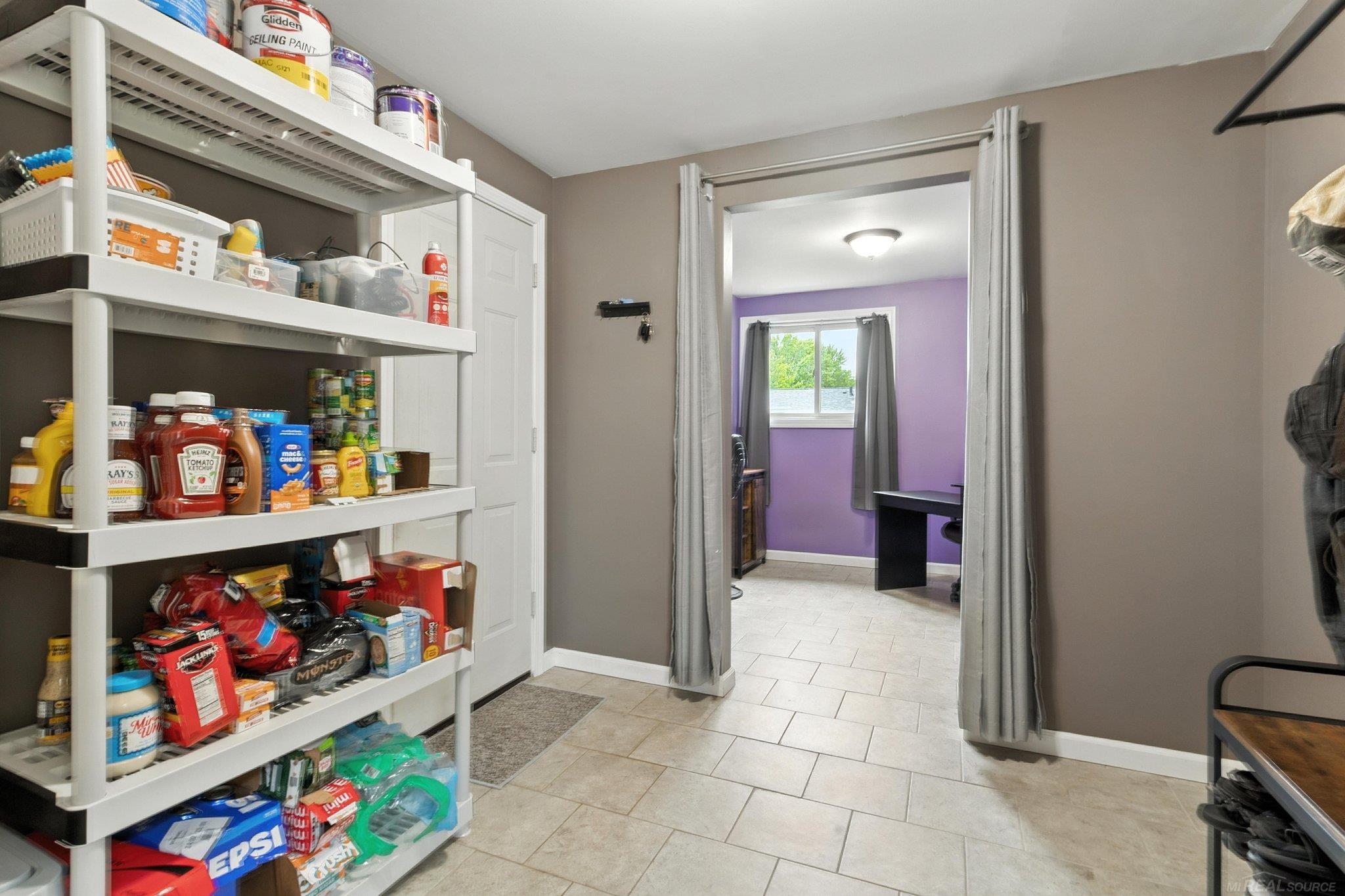 8526 Walnut Hill