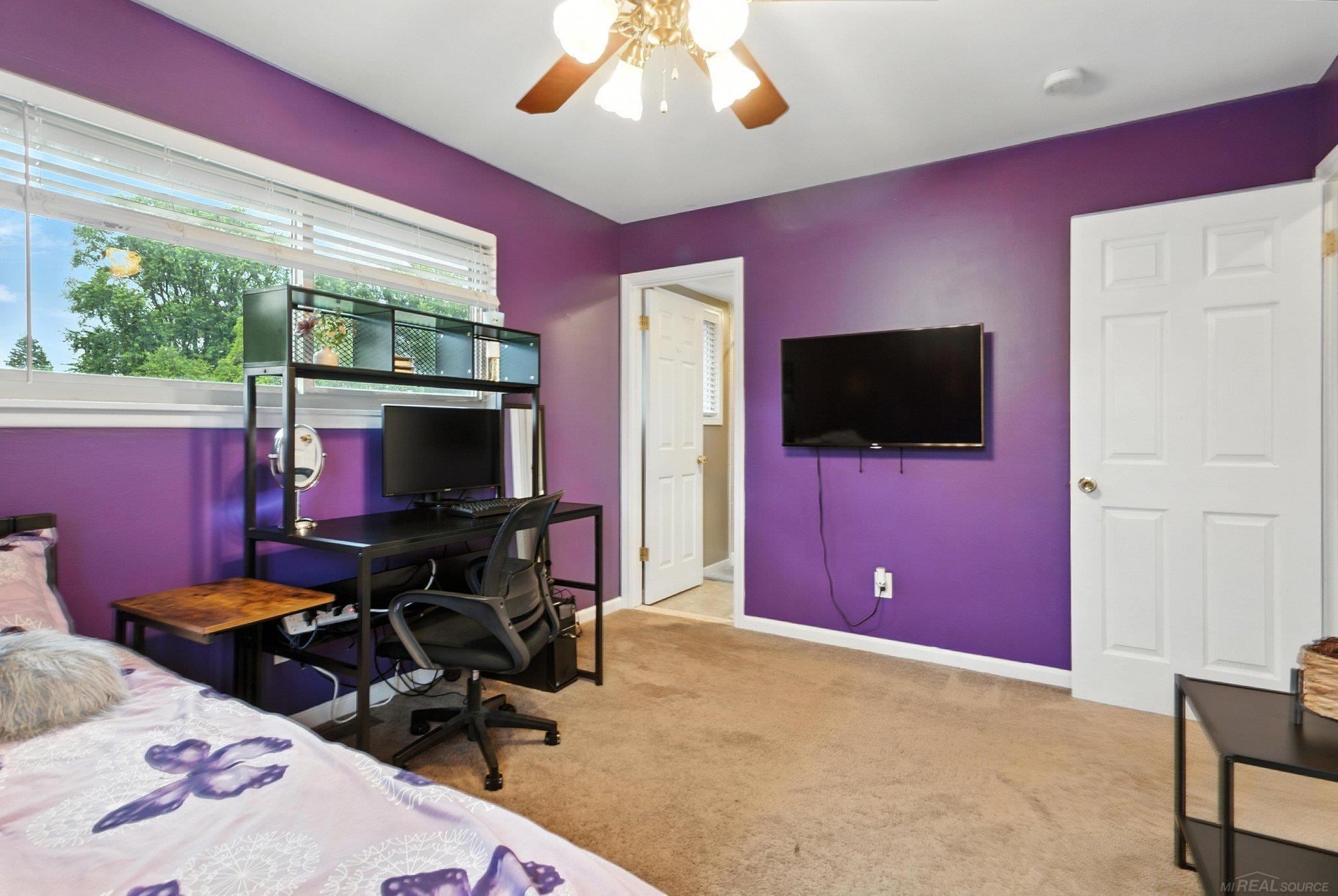 8526 Walnut Hill