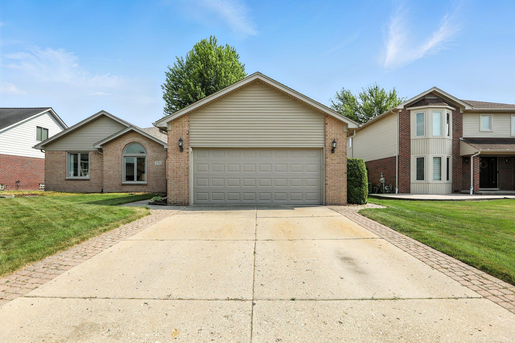 15750 Lamont Drive