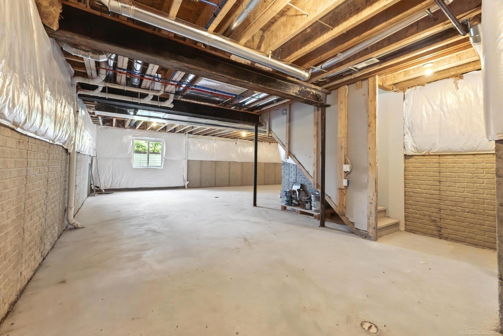 54824 Camden Court