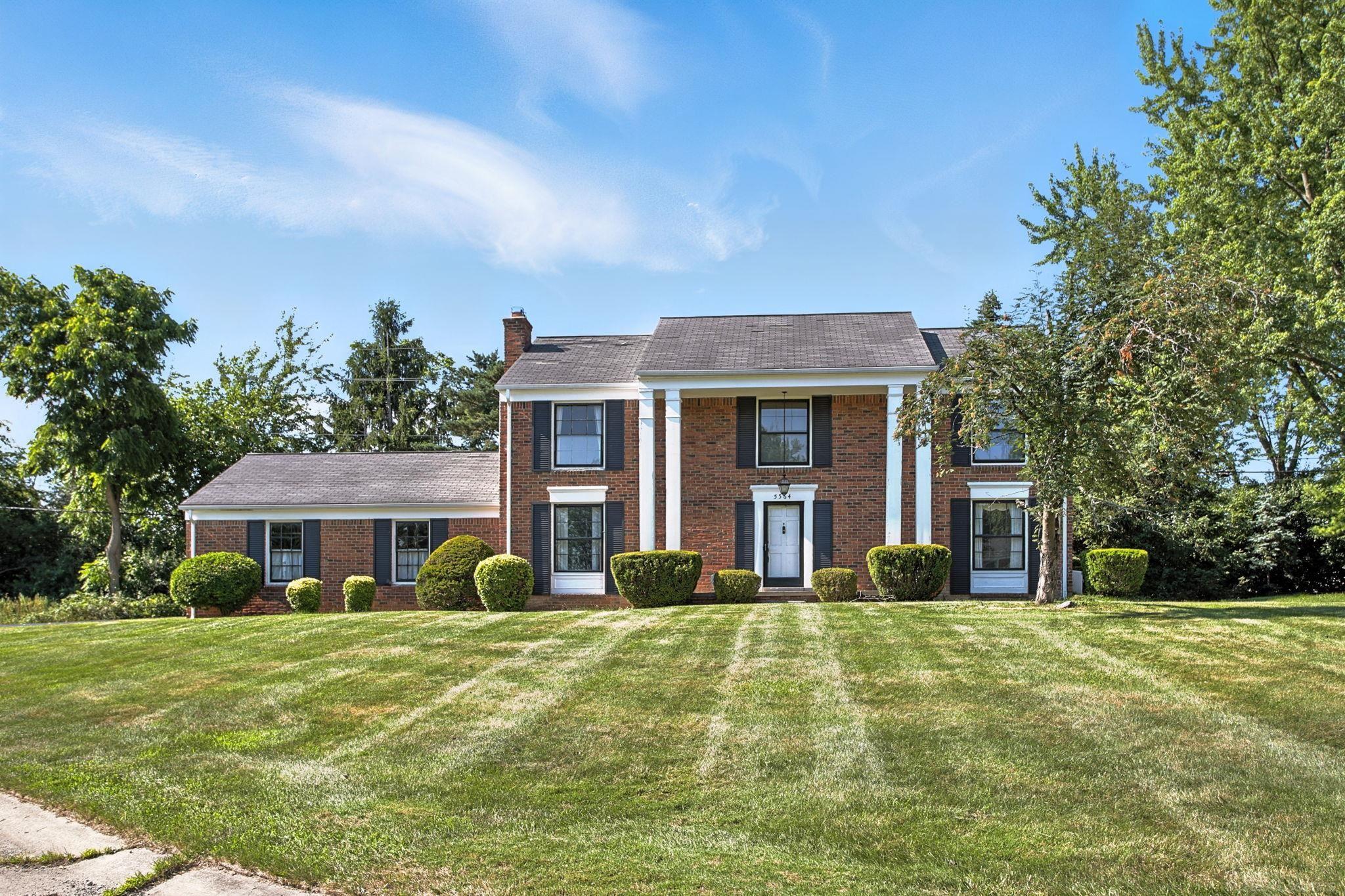 5564 Hobnail Circle