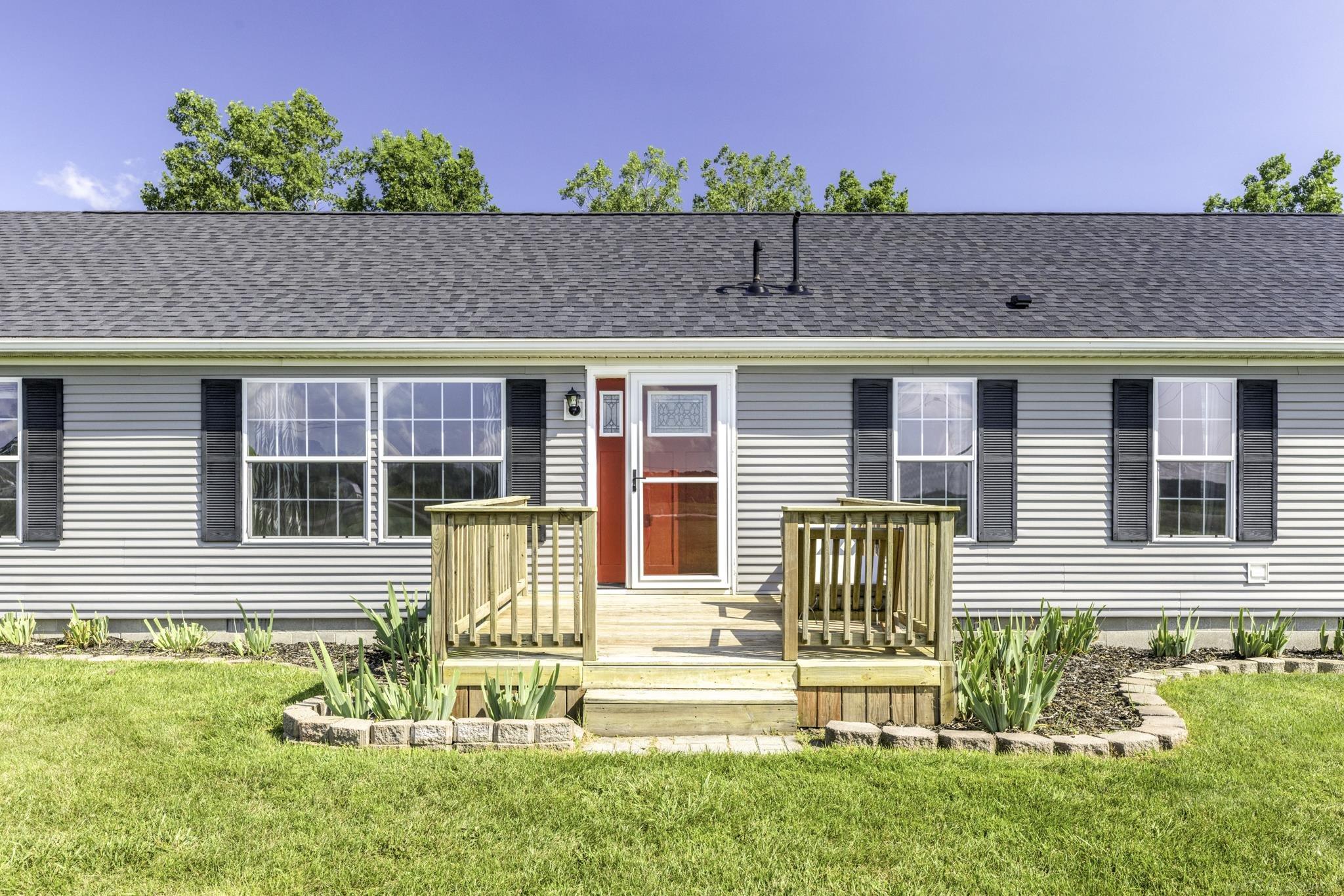 5166 Mcintyre Road