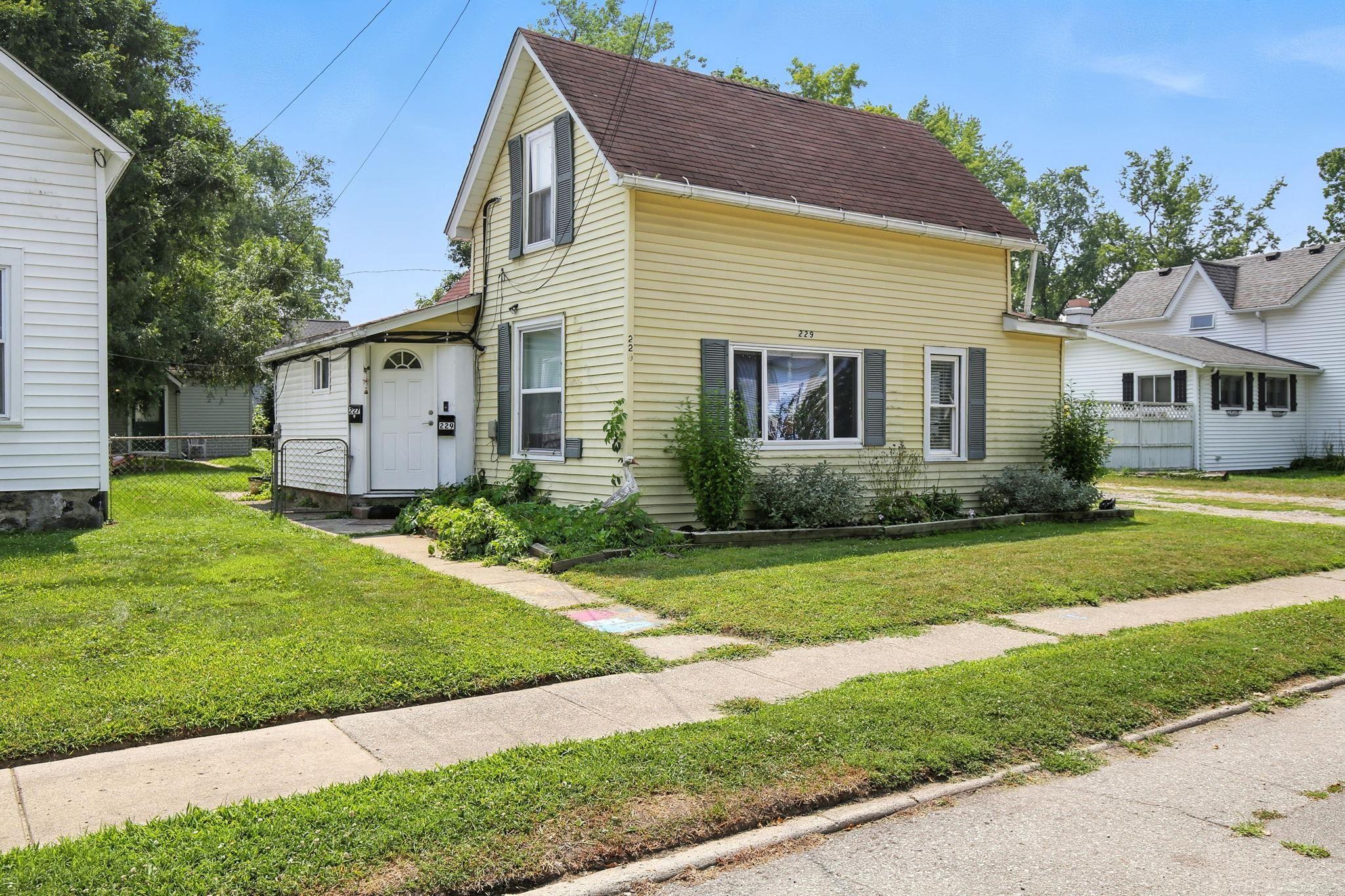 229 W Flint Street