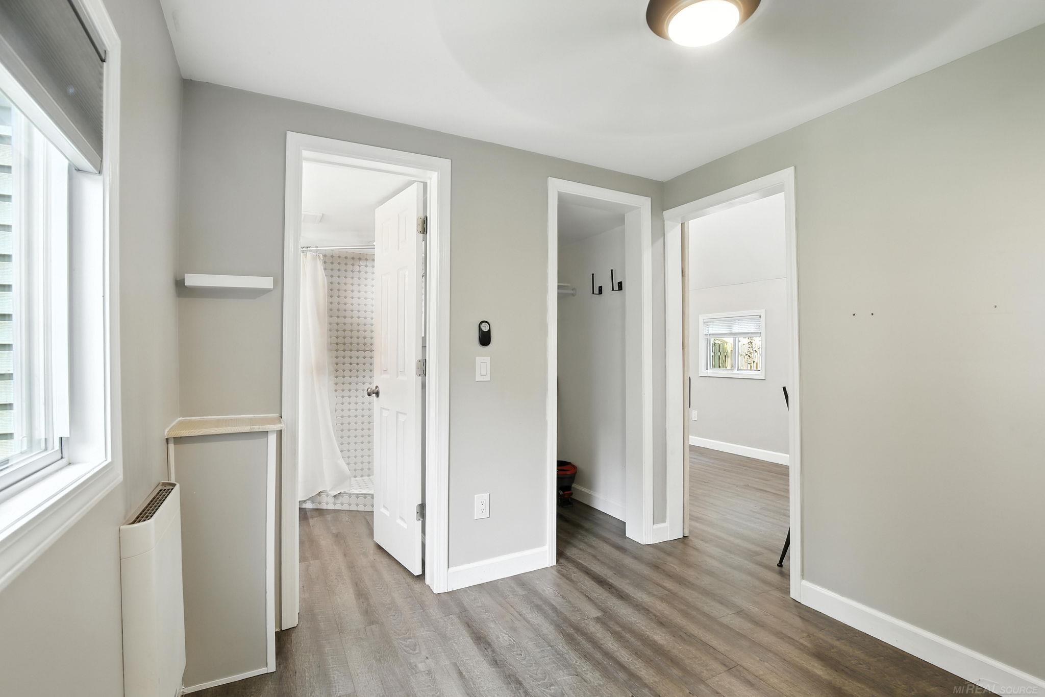 229 W Flint Street