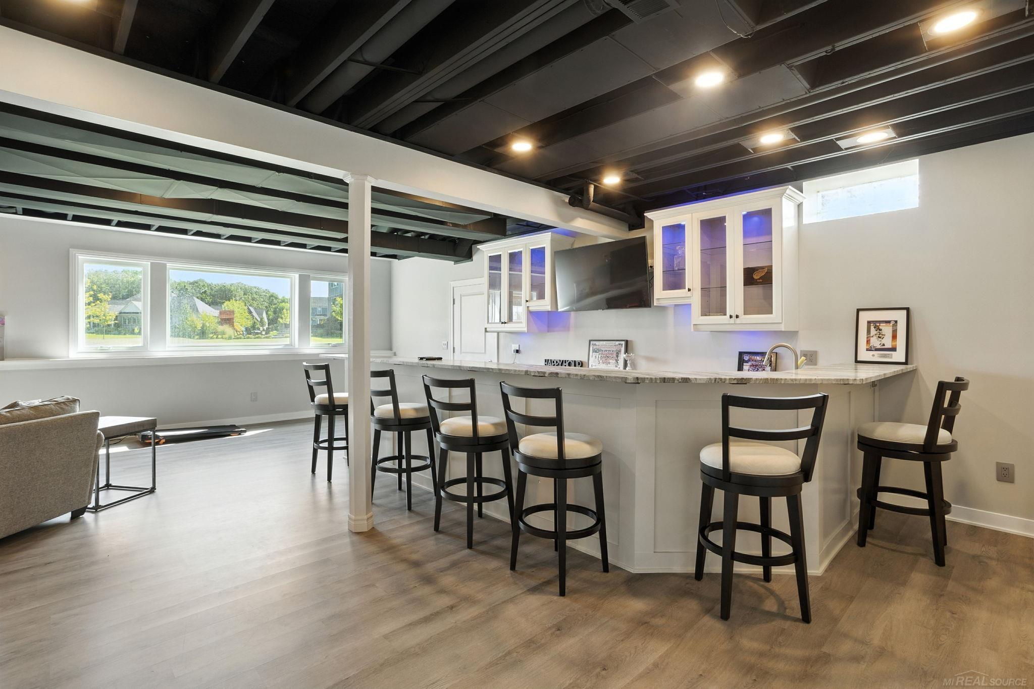 3299 Holland Park Court