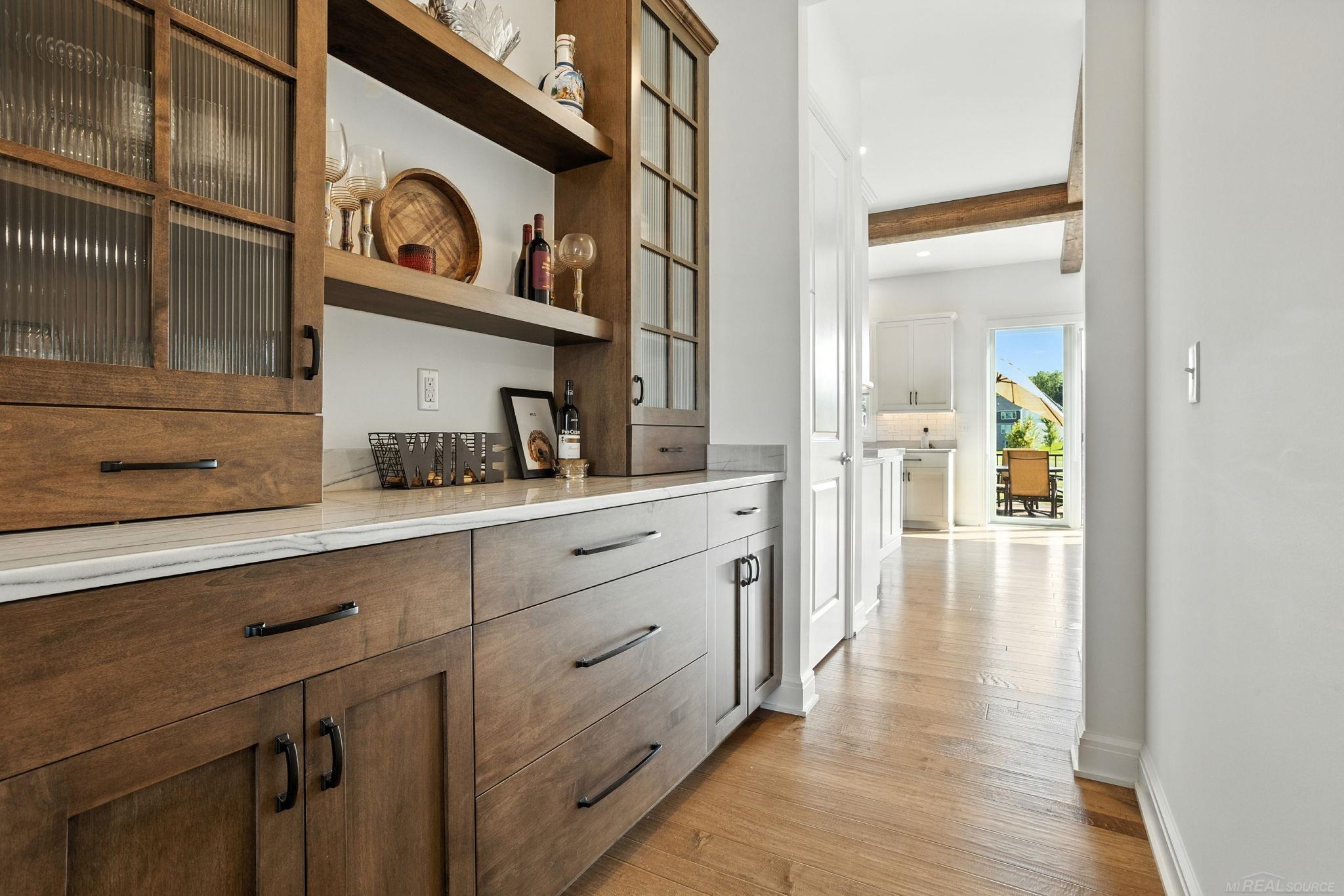 3299 Holland Park Court